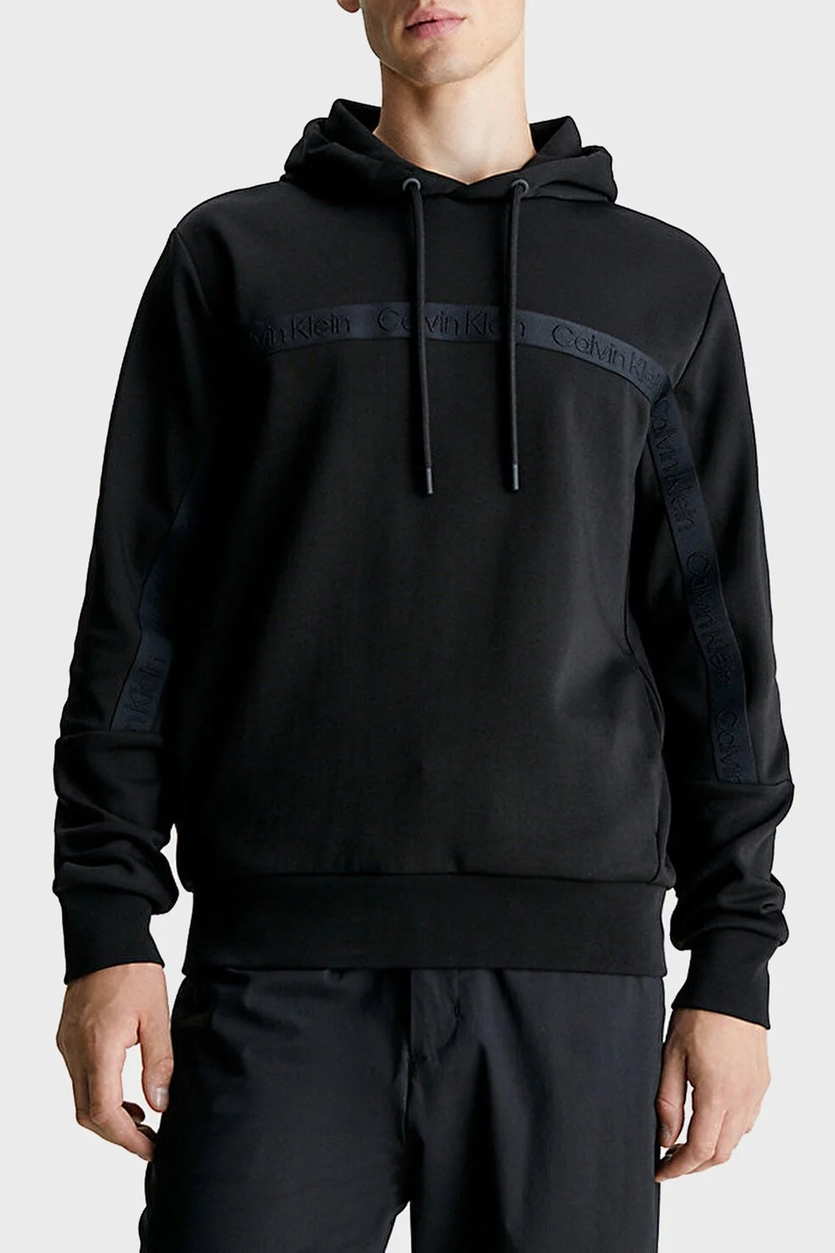 Calvin Klein Organik Pamuklu Regular Fit Kapüşonlu K10K112254BEH Erkek Sweat K10K112254 BEH SİYAH - 1