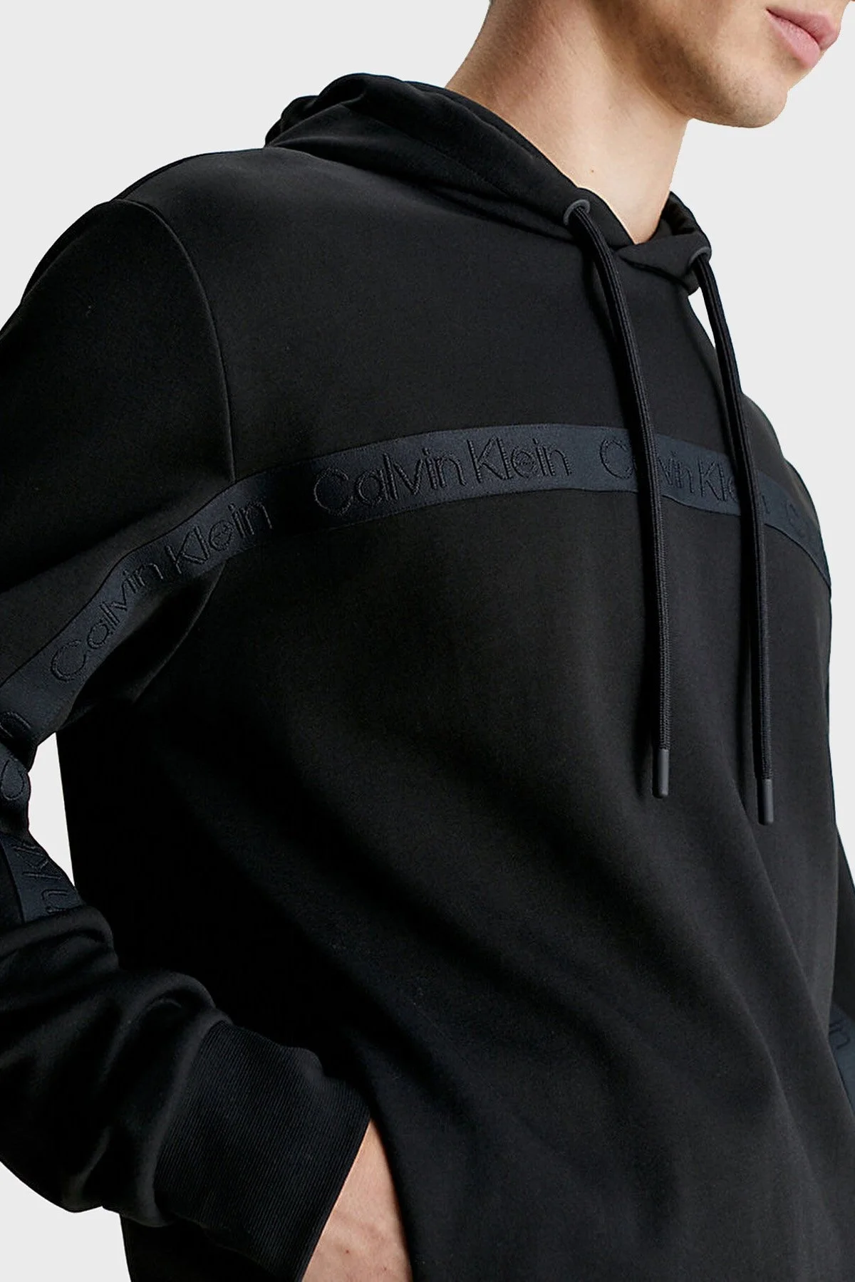 Calvin Klein Organik Pamuklu Regular Fit Kapüşonlu K10K112254BEH Erkek Sweat K10K112254 BEH SİYAH - 3