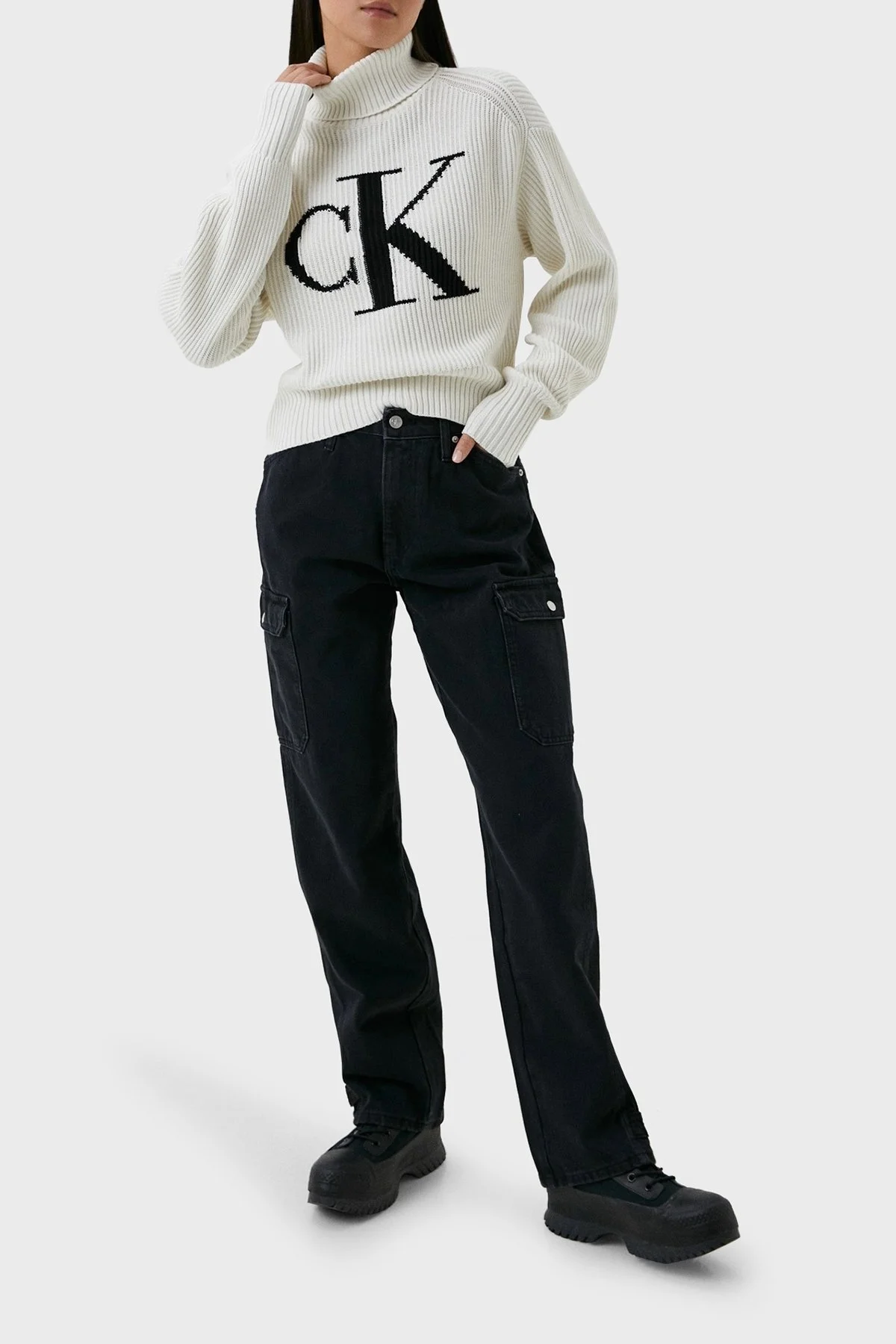 Calvin Klein Organik Pamuklu Relaxed Fit Balıkçı Yaka J20J221960YBI Bayan Kazak J20J221960 YBI BEYAZ - 3