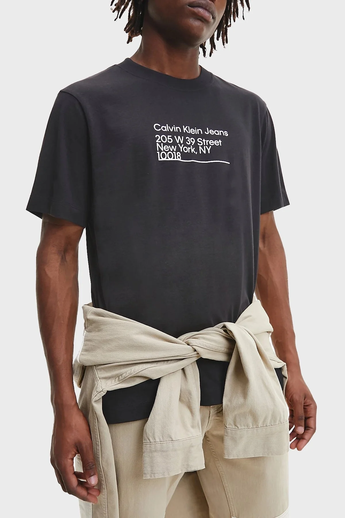 Calvin Klein Organik Pamuklu Relaxed Fit Bisiklet Yaka Erkek T Shirt J30J322514 BEH SİYAH - 1