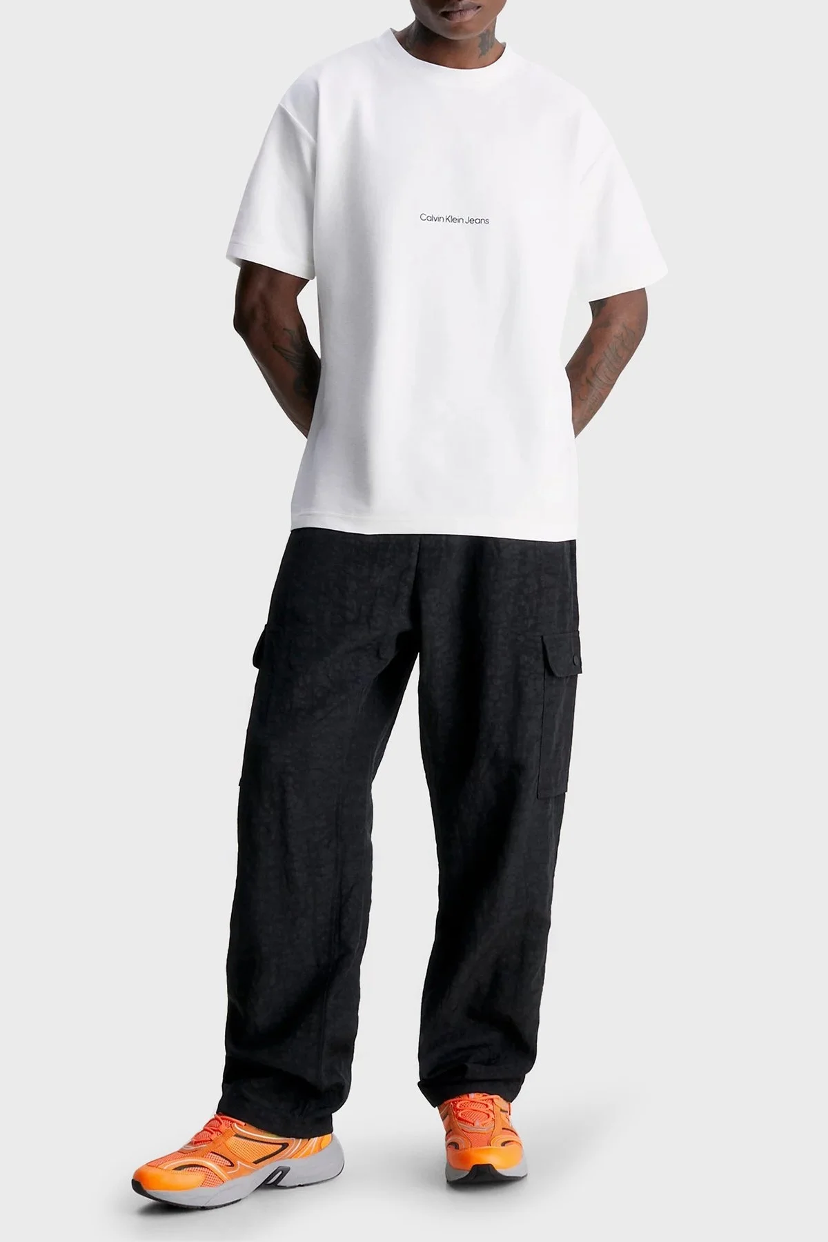 Calvin Klein Organik Pamuklu Slim Fit Bisiklet Yaka Erkek T Shirt J30J323491 YAF BEYAZ - 3