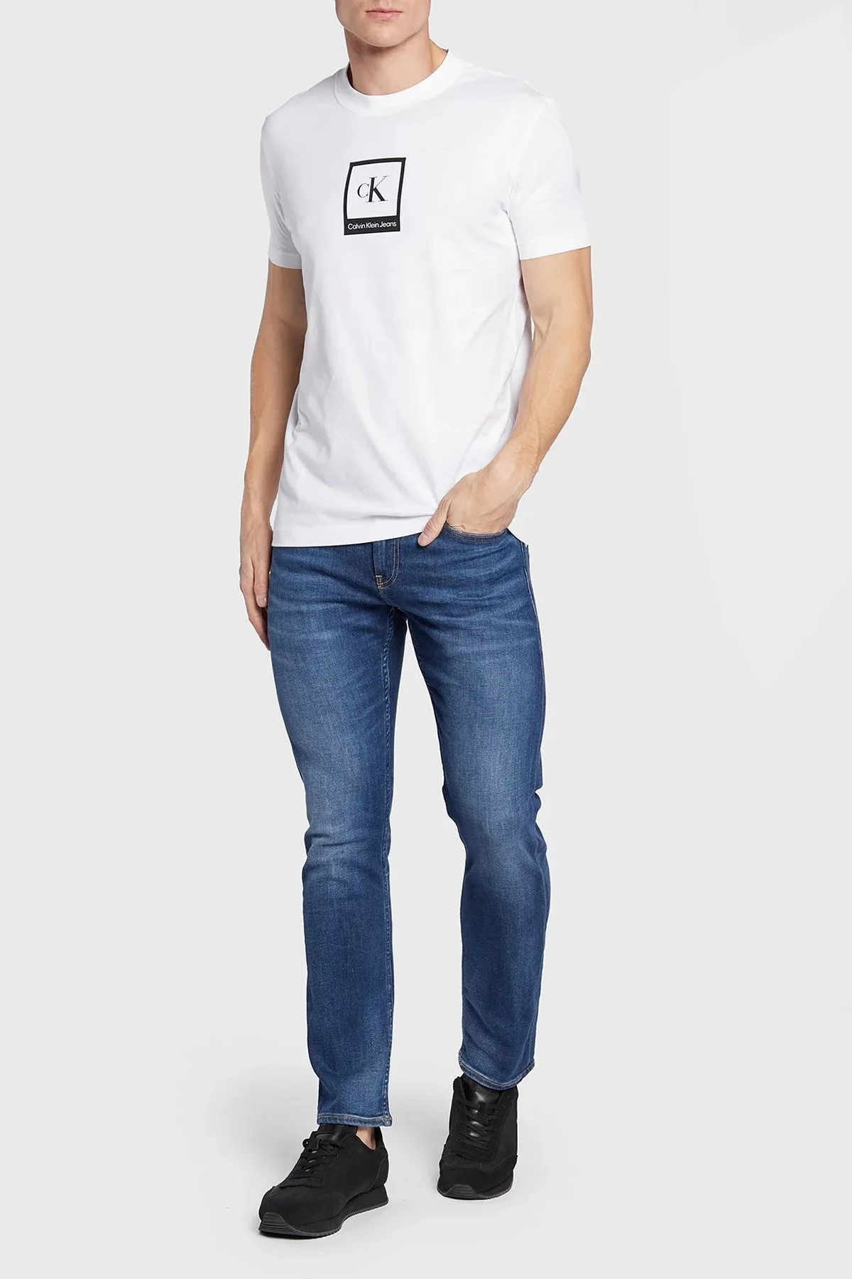 Calvin Klein Organik Pamuklu Slim Fit J30J321776YAF Erkek T Shirt J30J321776 YAF BEYAZ - 2