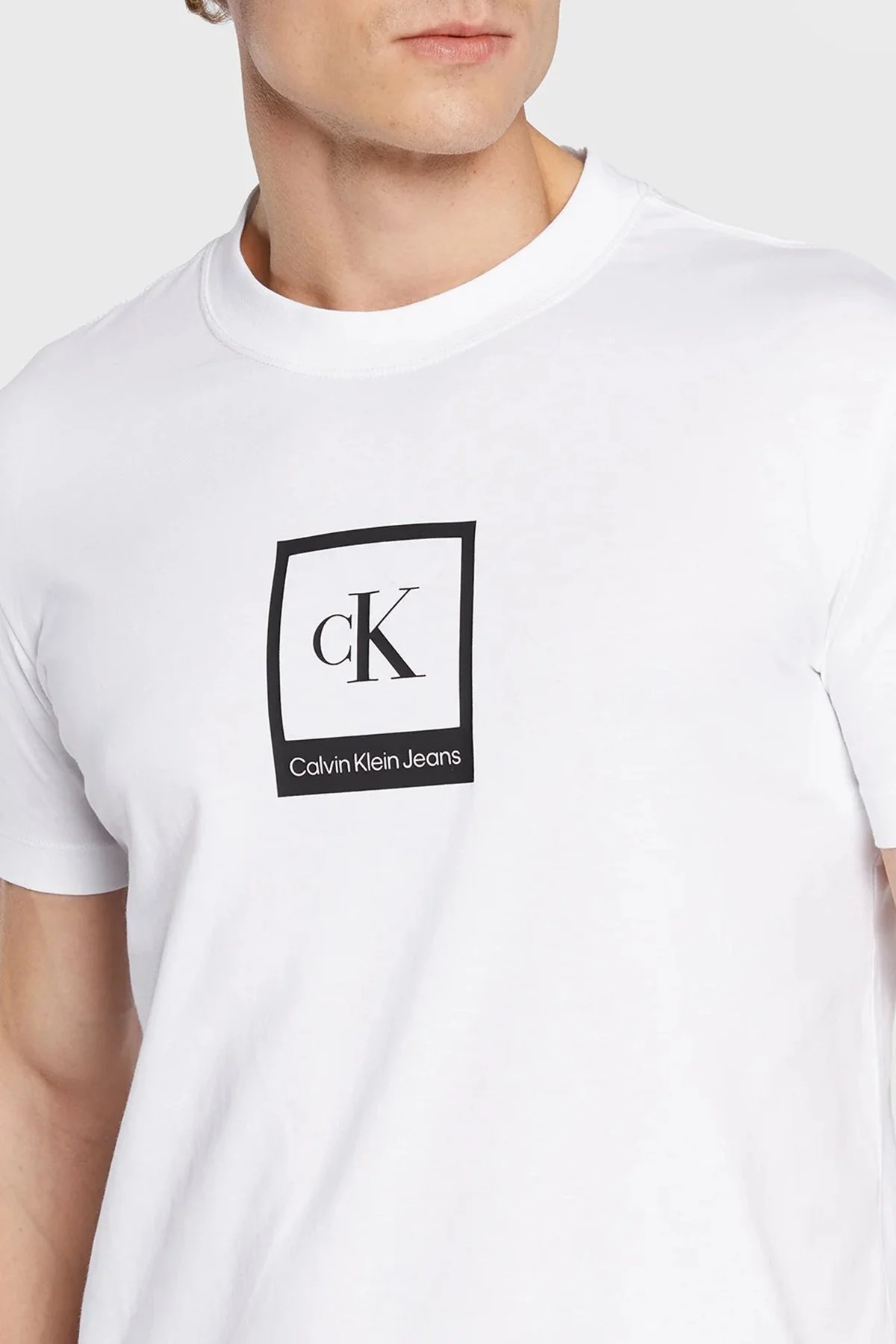 Calvin Klein Organik Pamuklu Slim Fit J30J321776YAF Erkek T Shirt J30J321776 YAF BEYAZ - 4