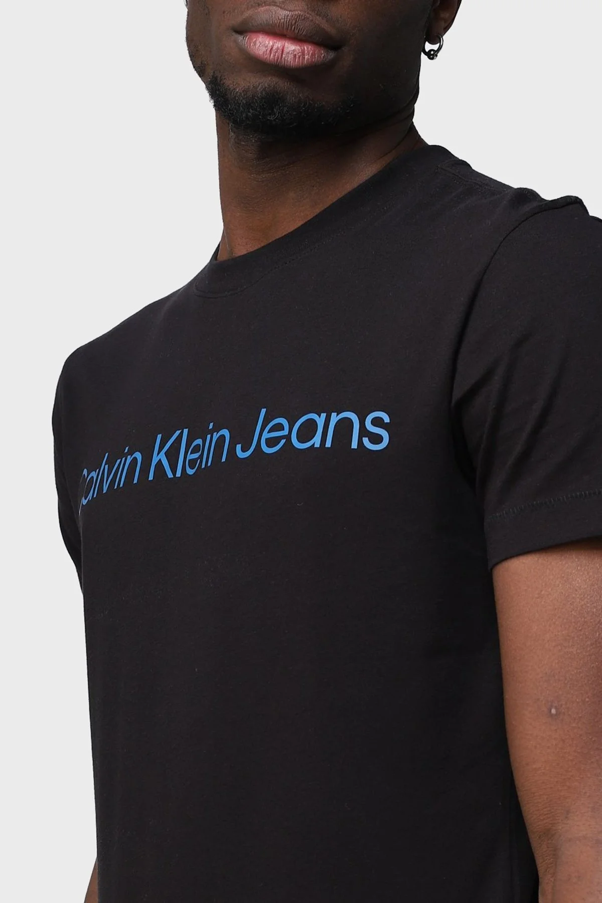 Calvin Klein Organik Pamuklu Slim Fit J30J3223440GO Erkek T Shirt J30J322344 0GO SİYAH - 3
