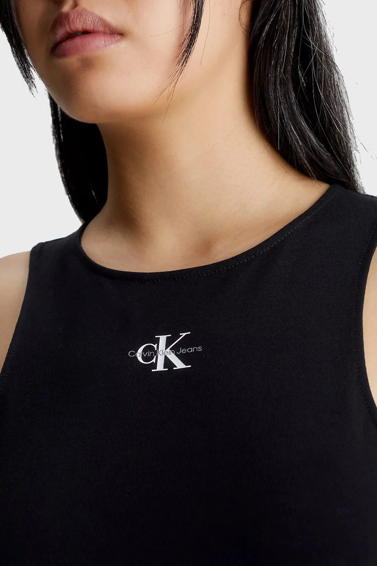 Calvin Klein Organik Pamuklu Streç Jarse Slim Fit Kolsuz J20J220765BEH Bayan T Shirt J20J220765 BEH SİYAH - 3