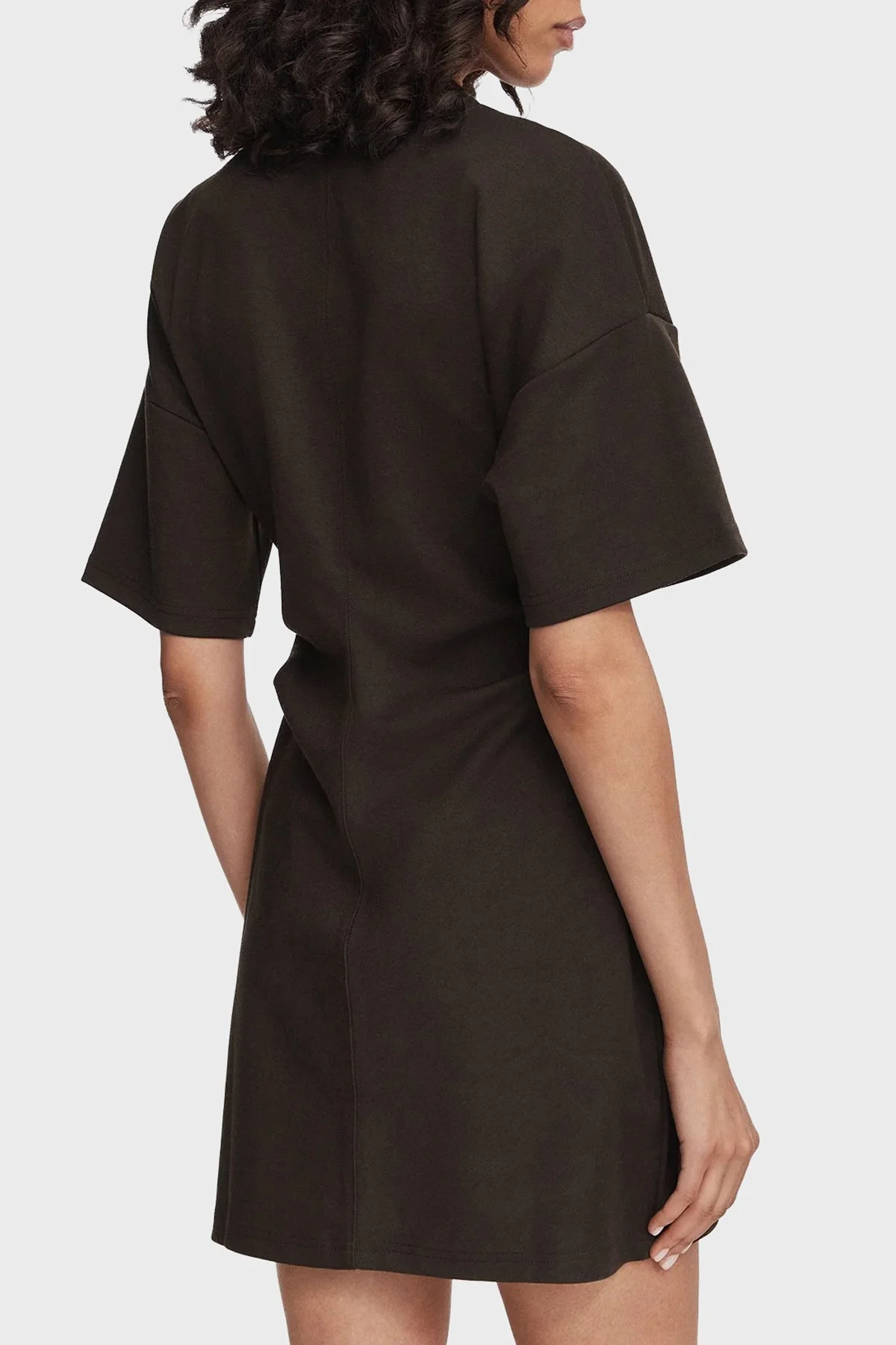 Calvin Klein Oversize Belden Büzgülü Mini LV047G251GTO2 Kadın Elbise LV047G251G TO2 Kahve - 5