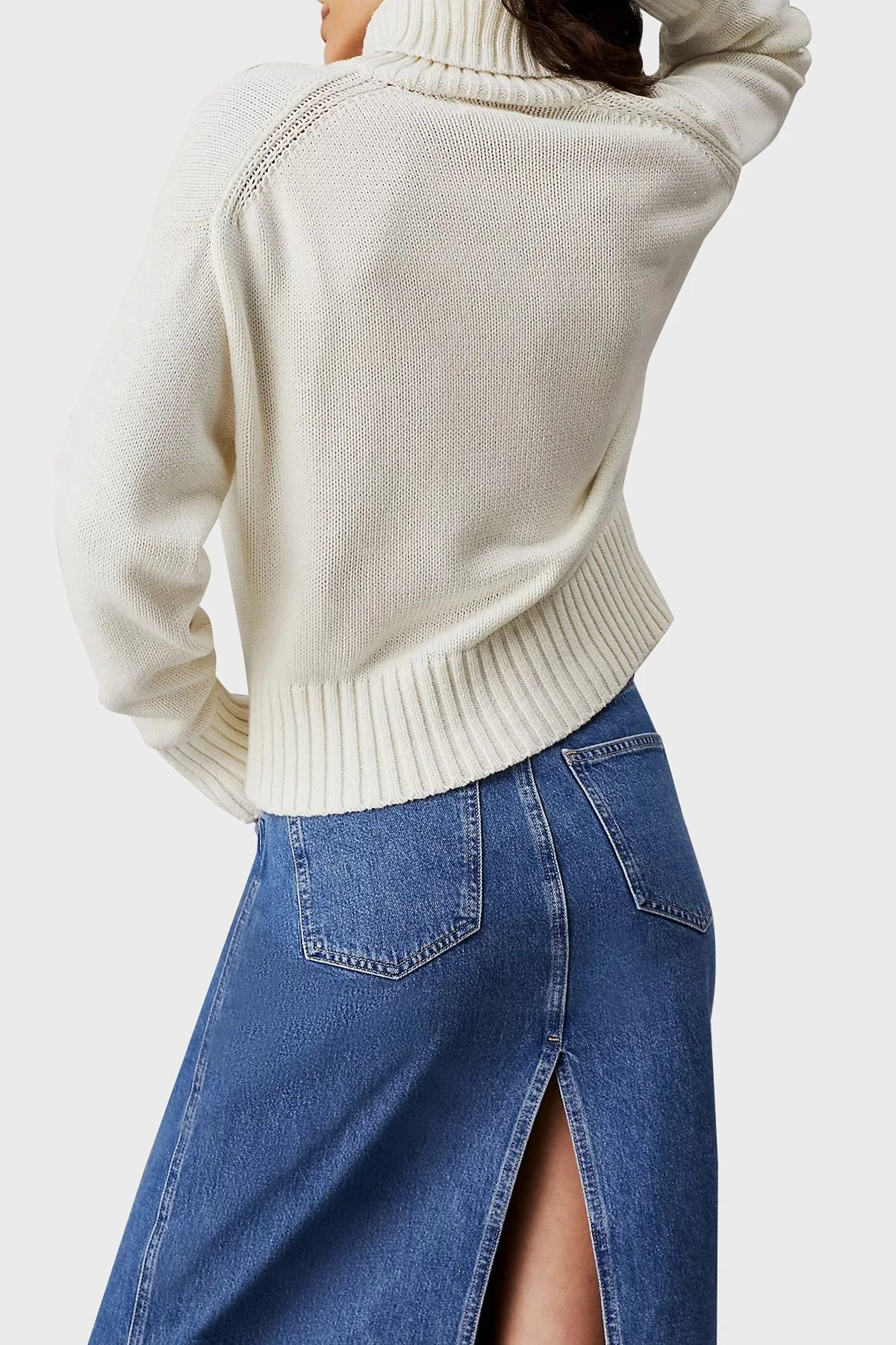Calvin Klein Pamuk Karışımlı Regular Fit Balıkçı Yaka Logolu J20J224229YBI Bayan Kazak J20J224229 YBI EKRU - 2
