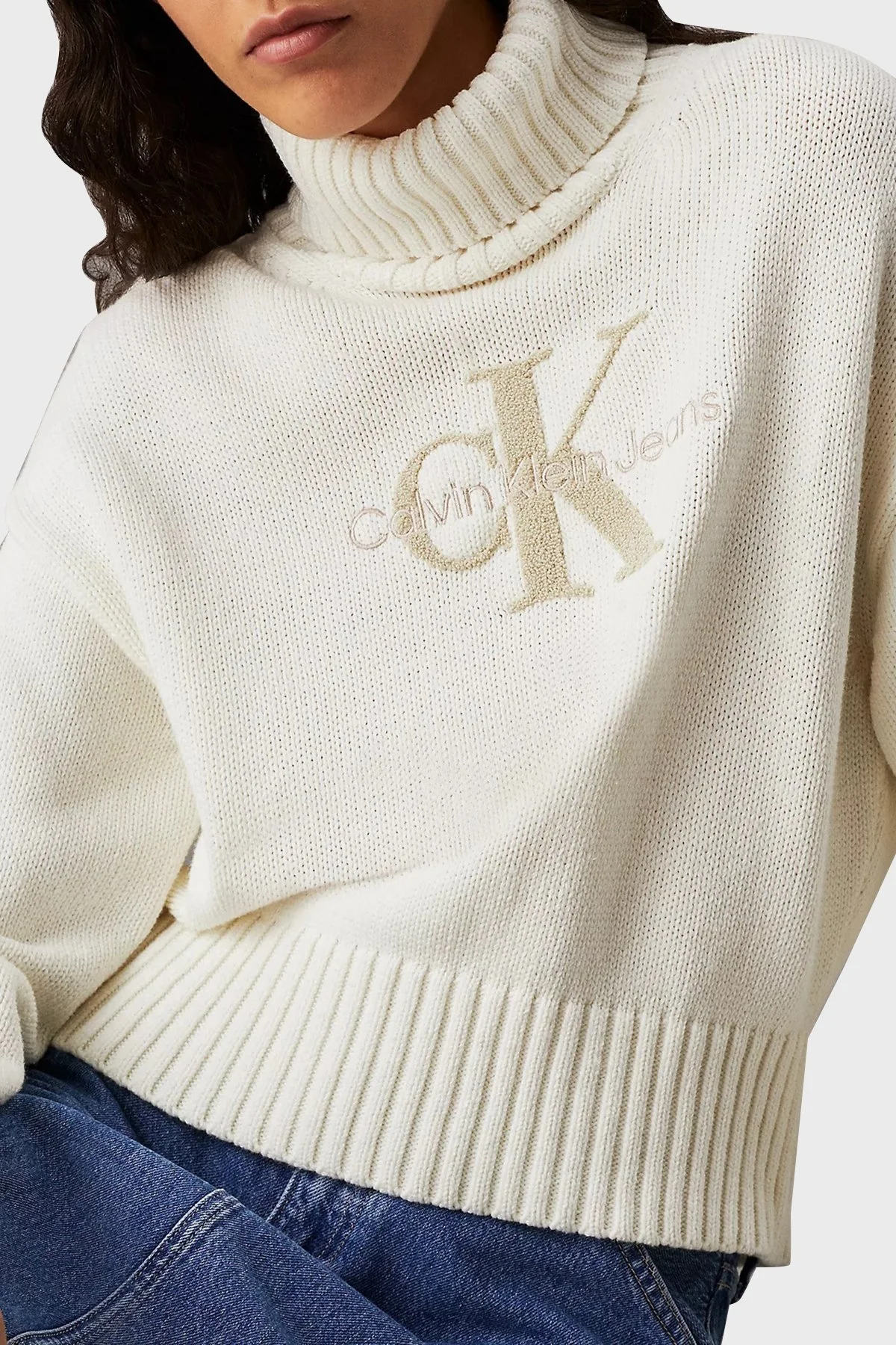 Calvin Klein Pamuk Karışımlı Regular Fit Balıkçı Yaka Logolu J20J224229YBI Bayan Kazak J20J224229 YBI EKRU - 3