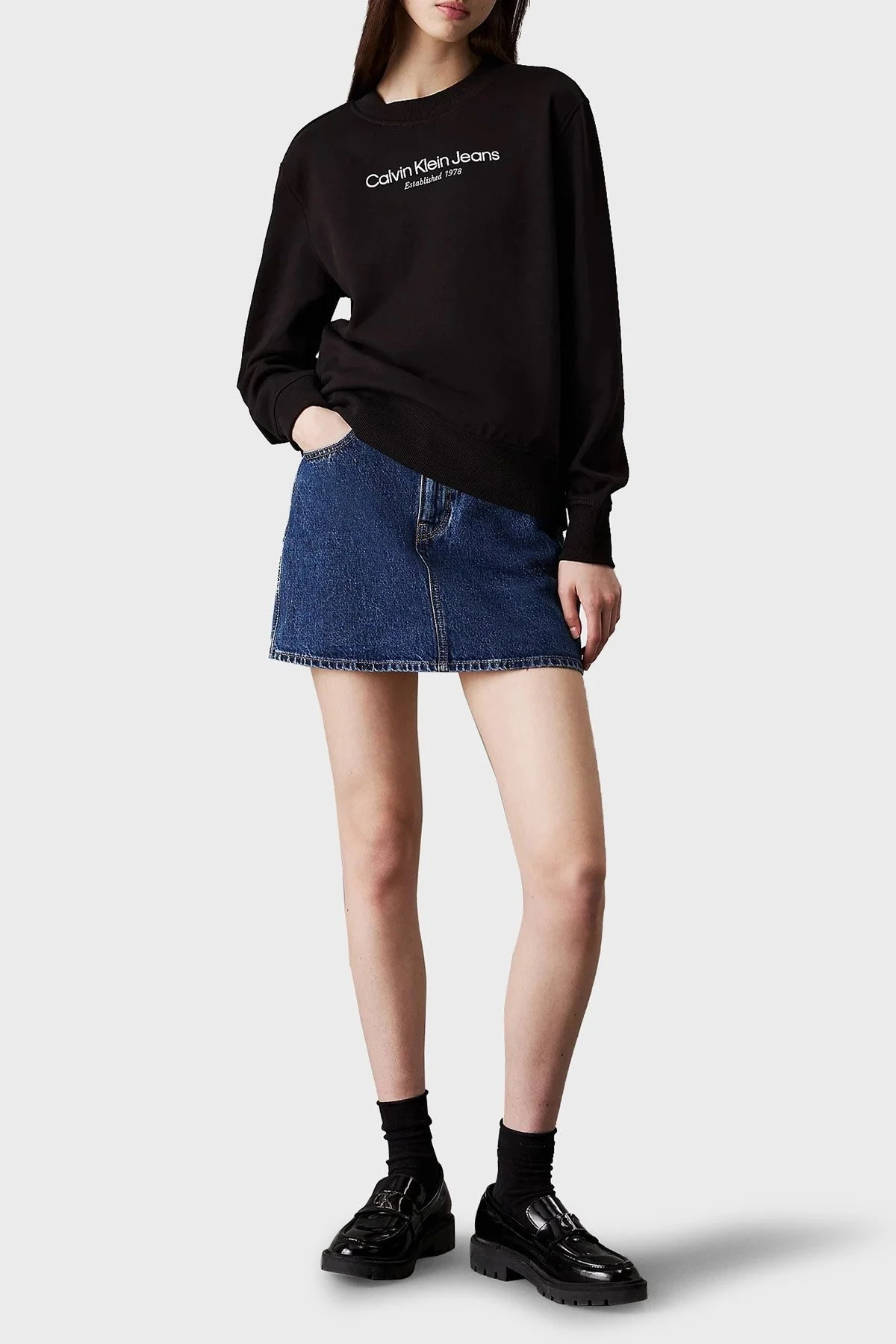 Calvin Klein Pamuk Karışımlı Regular Fit Sıfır Yaka Logolu J20J224913BEH Bayan Sweat J20J224913 BEH SİYAH - 2