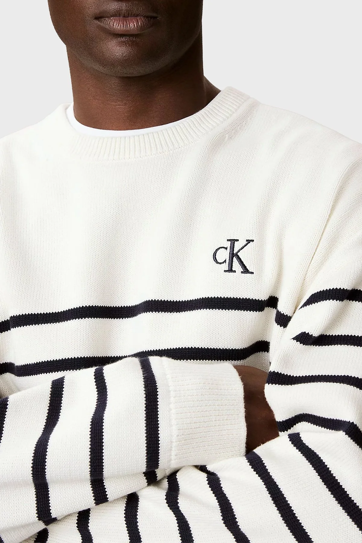 Calvin Klein Pamuk ve Kaşmir Karışımlı Relaxed Fit Logolu LV04RG305GYAS Erkek Kazak LV04RG305G YAS Krem - 3