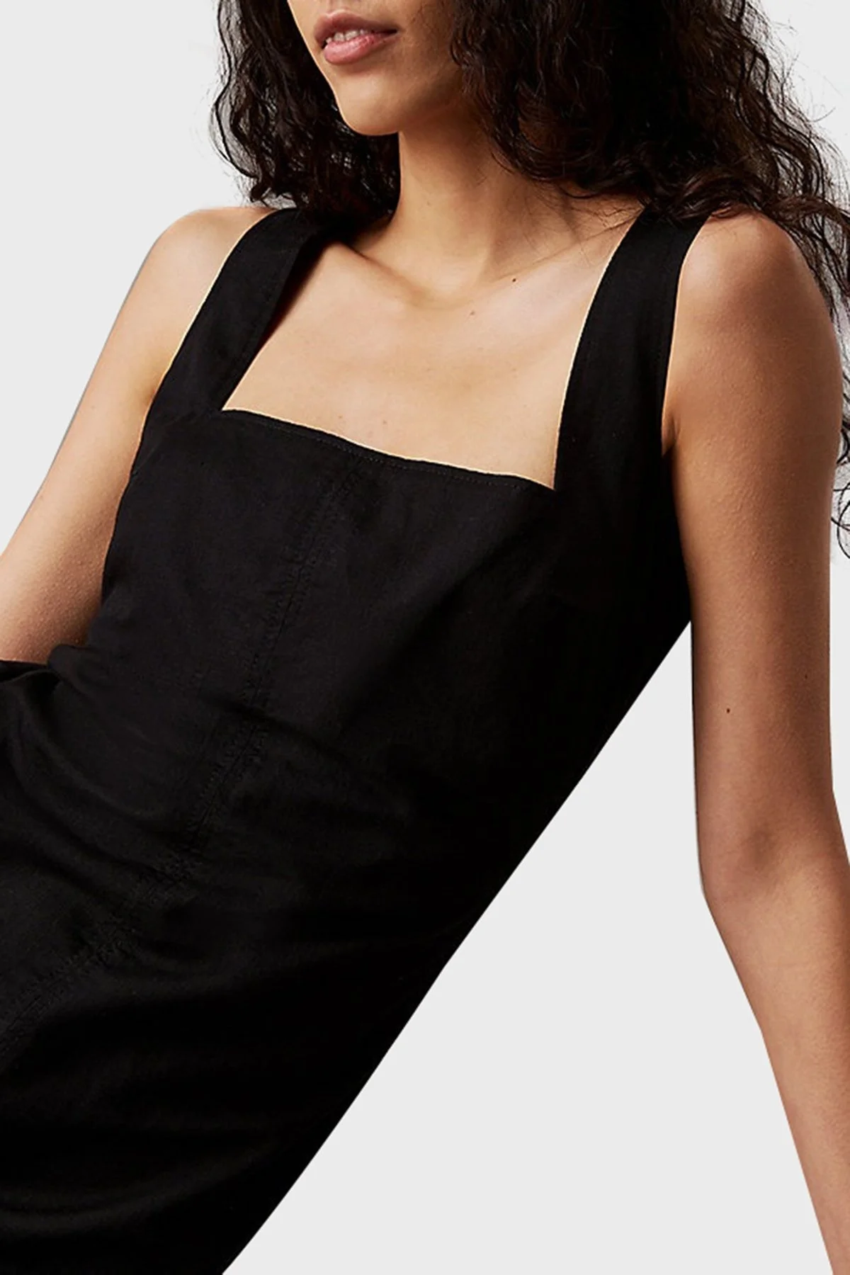 Calvin Klein Pamuk ve Keten Karışımlı Regular Fit Kare Yaka Mini J20J225277BEH Bayan Elbise J20J225277 BEH SİYAH - 7