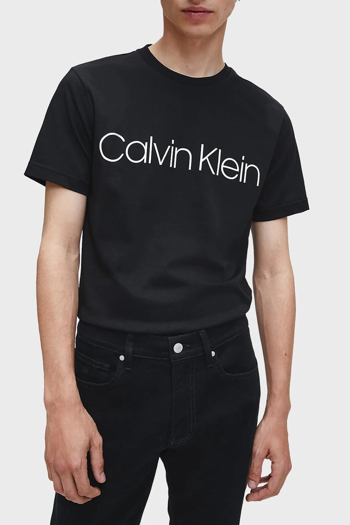Calvin Klein Pamuklu Baskılı Regular Fit Bisiklet Yaka Erkek T Shirt K10K104063 002 SİYAH - 1