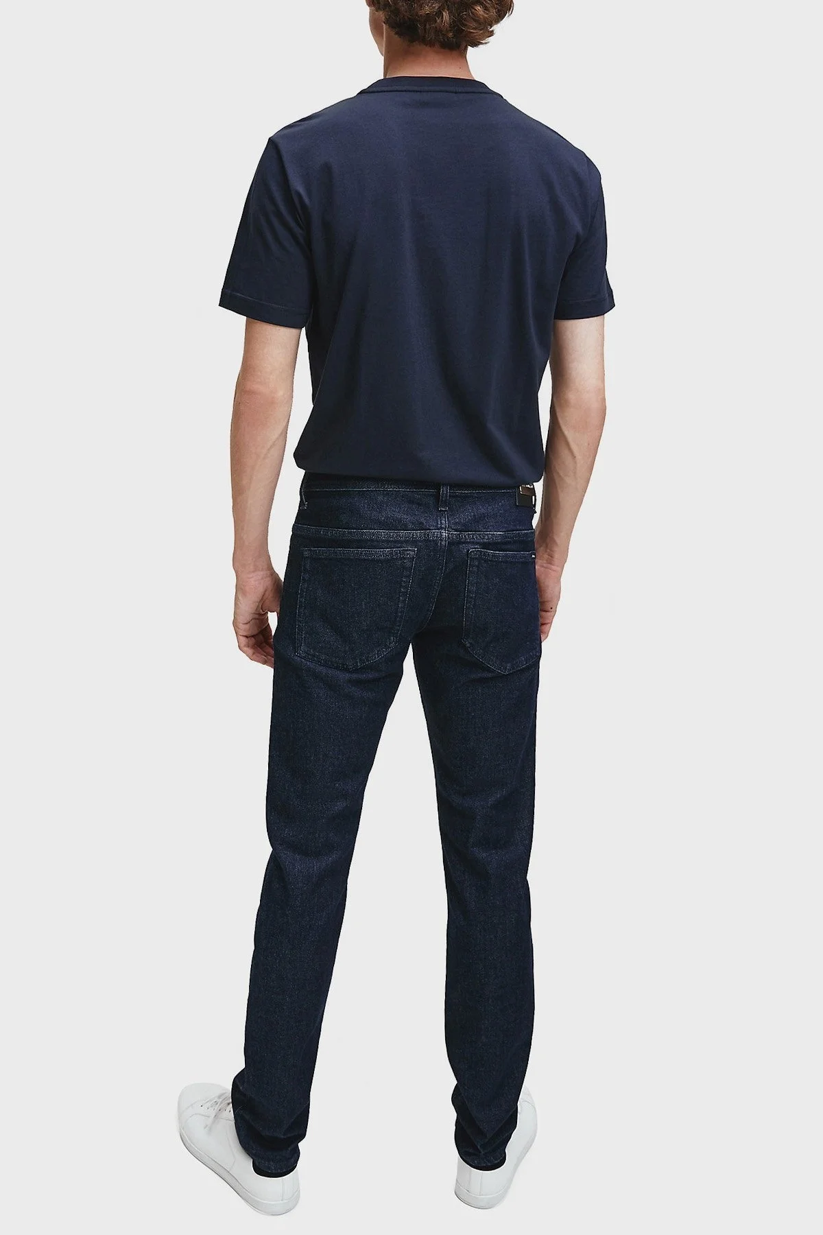 Calvin Klein Pamuklu Baskılı Regular Fit Bisiklet Yaka Erkek T Shirt K10K104063 407 LACİVERT - 4