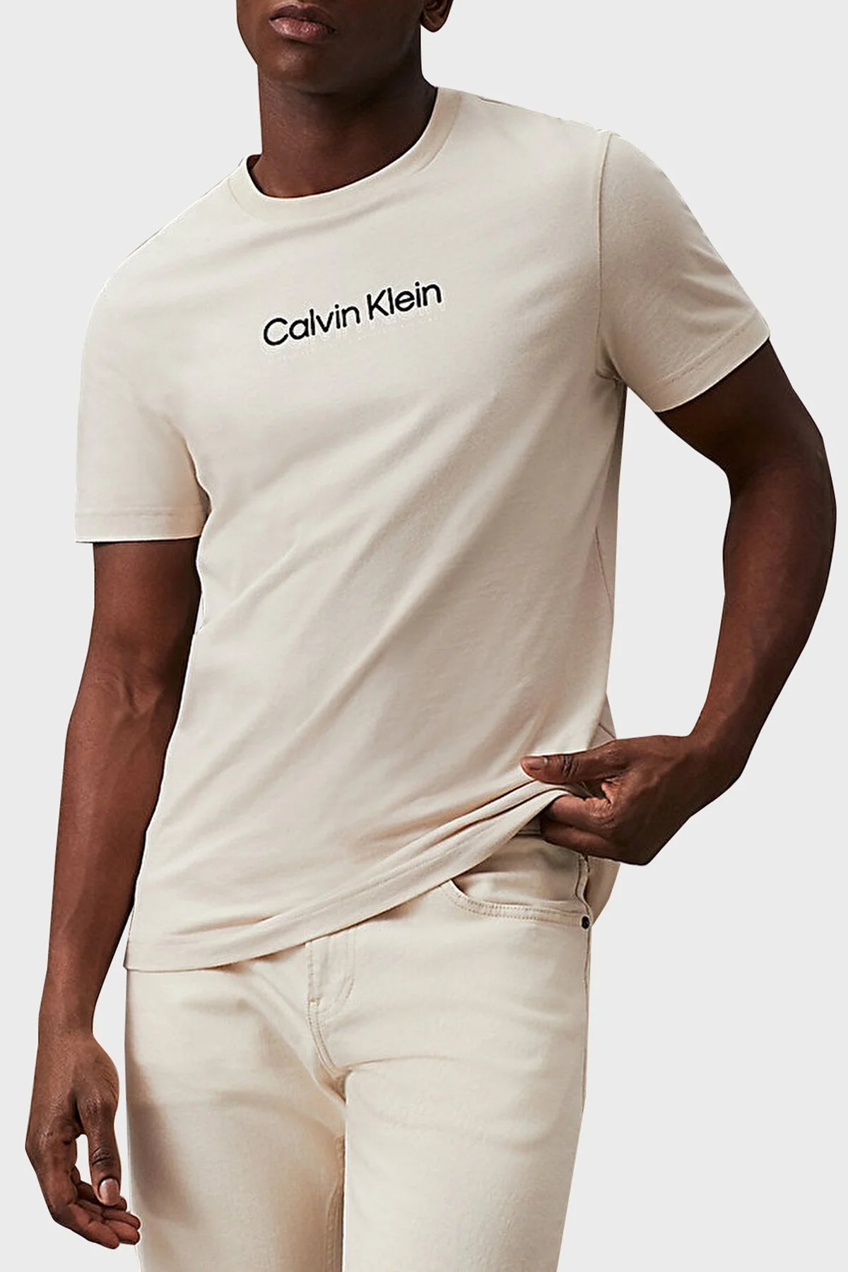 Calvin Klein Pamuklu Bisiklet Yaka K10K113118ACE Erkek T Shirt K10K113118 ACE BEJ - 4