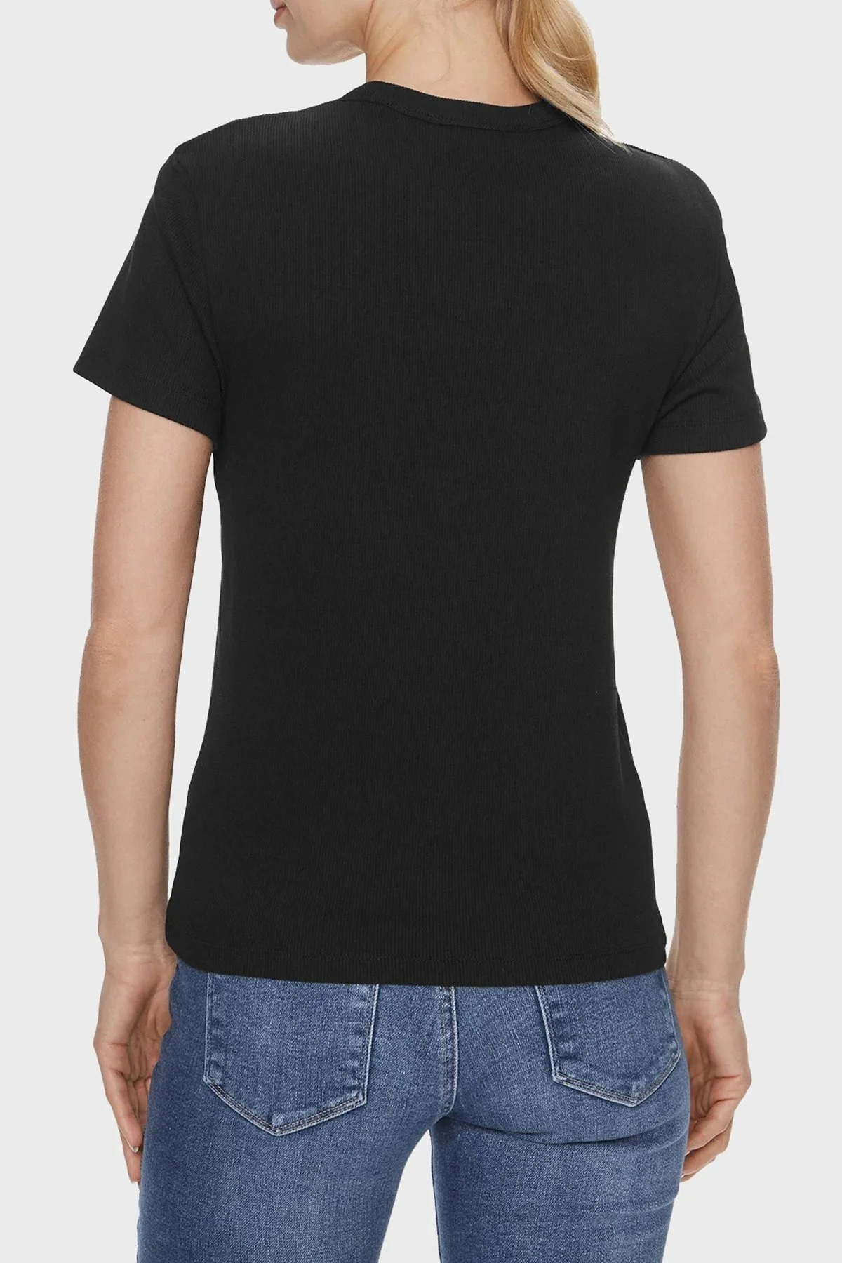 Calvin Klein Pamuklu Bisiklet Yaka Regular Fit J20J222687BEH Bayan T Shirt J20J222687 BEH SİYAH - 3