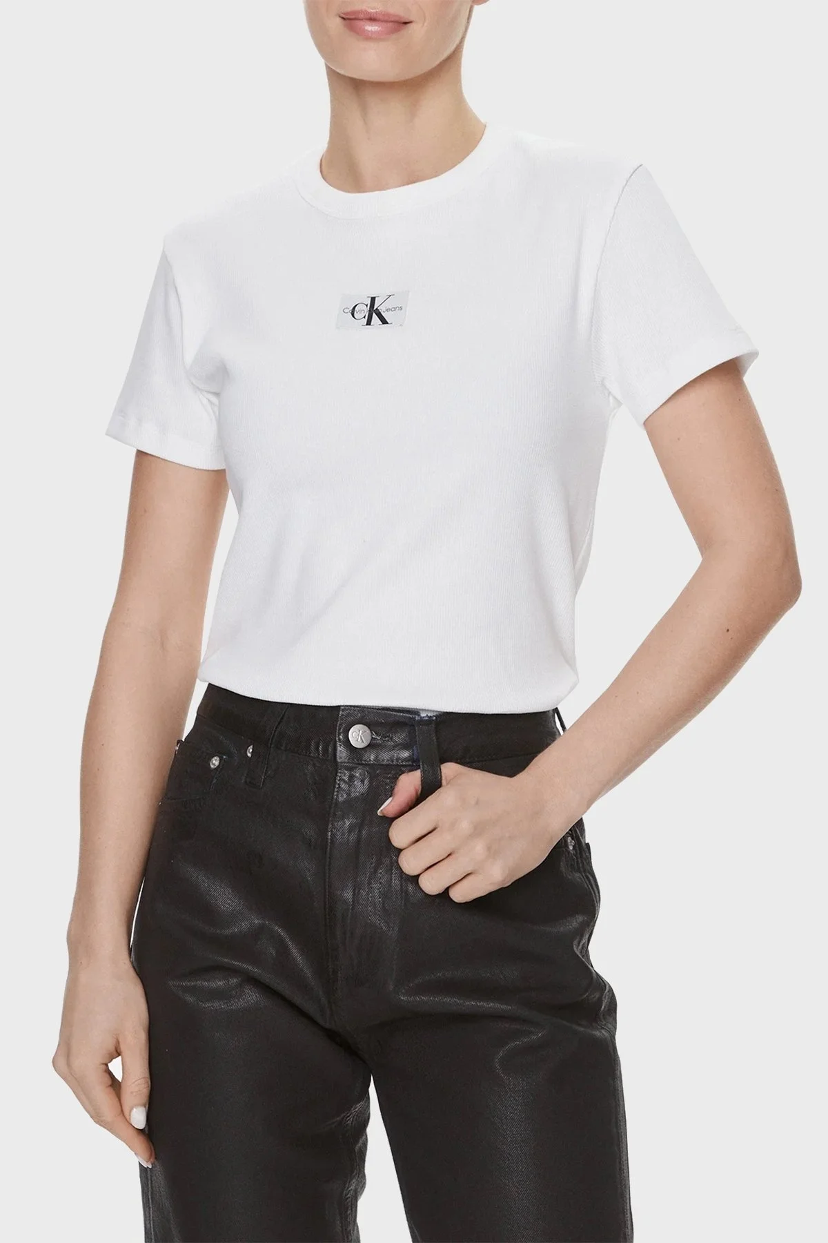 Calvin Klein Pamuklu Bisiklet Yaka Regular Fit J20J222687YAF Bayan T Shirt J20J222687 YAF BEYAZ - 1