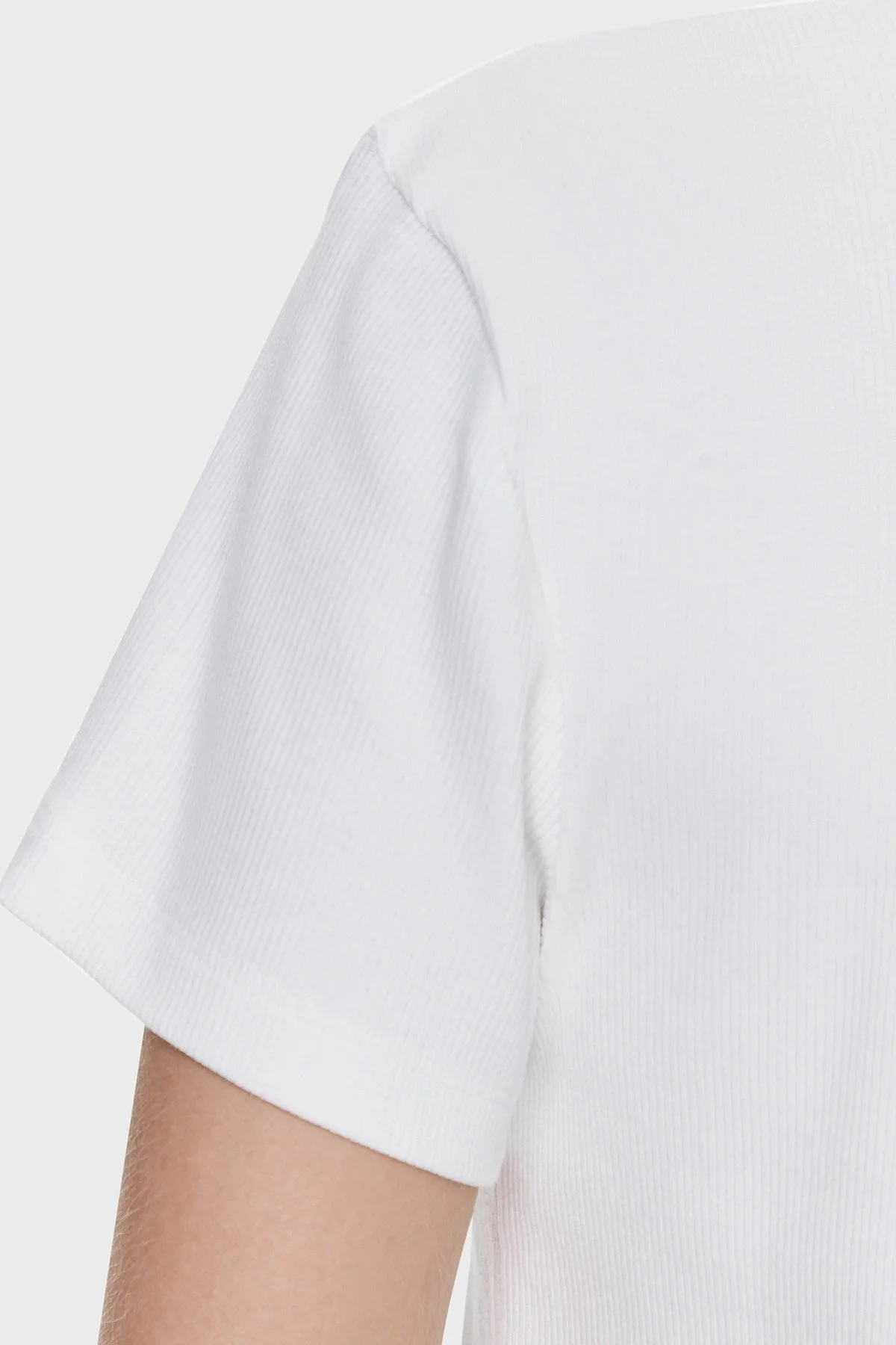 Calvin Klein Pamuklu Bisiklet Yaka Regular Fit J20J222687YAF Bayan T Shirt J20J222687 YAF BEYAZ - 5