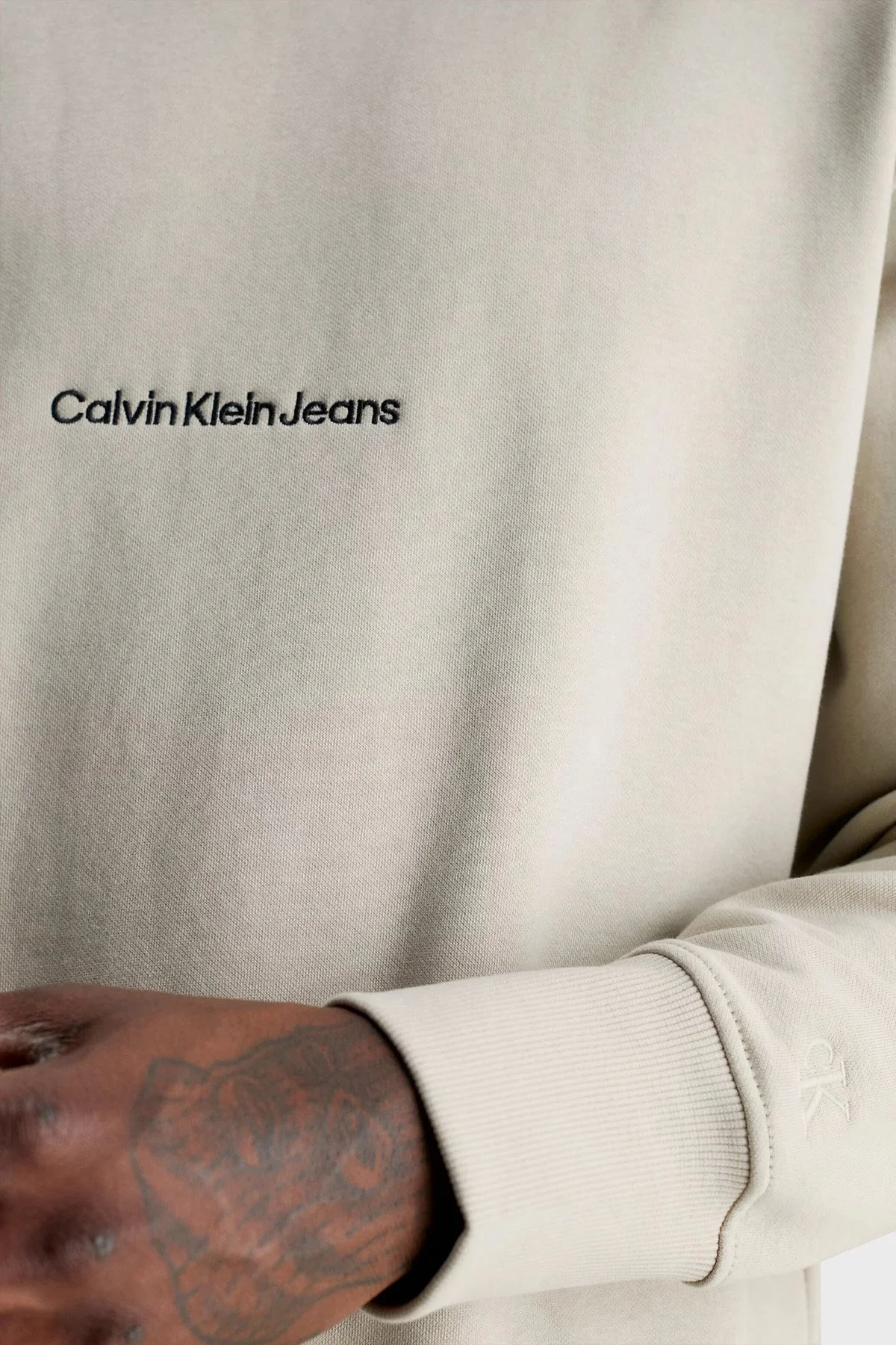 Calvin Klein Pamuklu Bisiklet Yaka Relaxed Fit J30J324116PED Erkek Sweat J30J324116 PED BEJ - 3