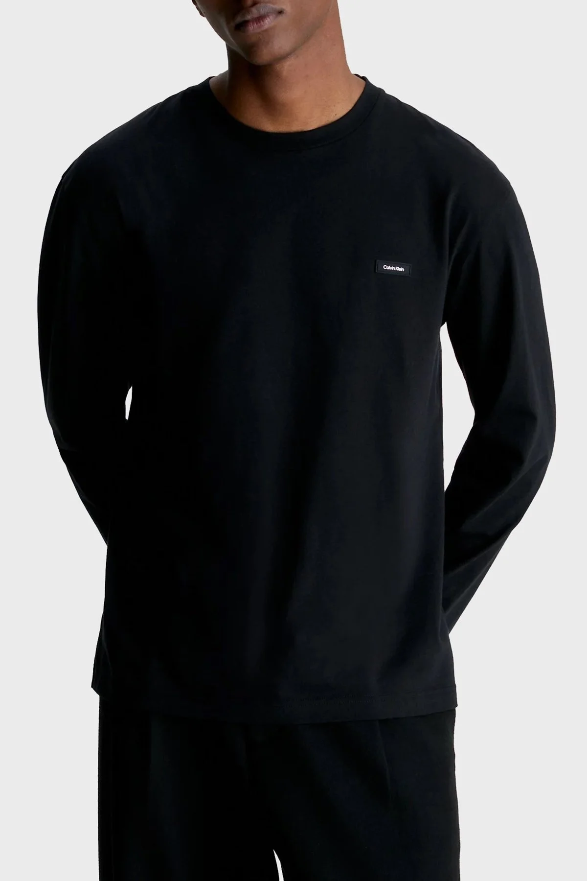 Calvin Klein Pamuklu Bisiklet Yaka Uzun Kollu Regular Fit K10K111847BEH Erkek T Shirt K10K111847 BEH SİYAH - 1