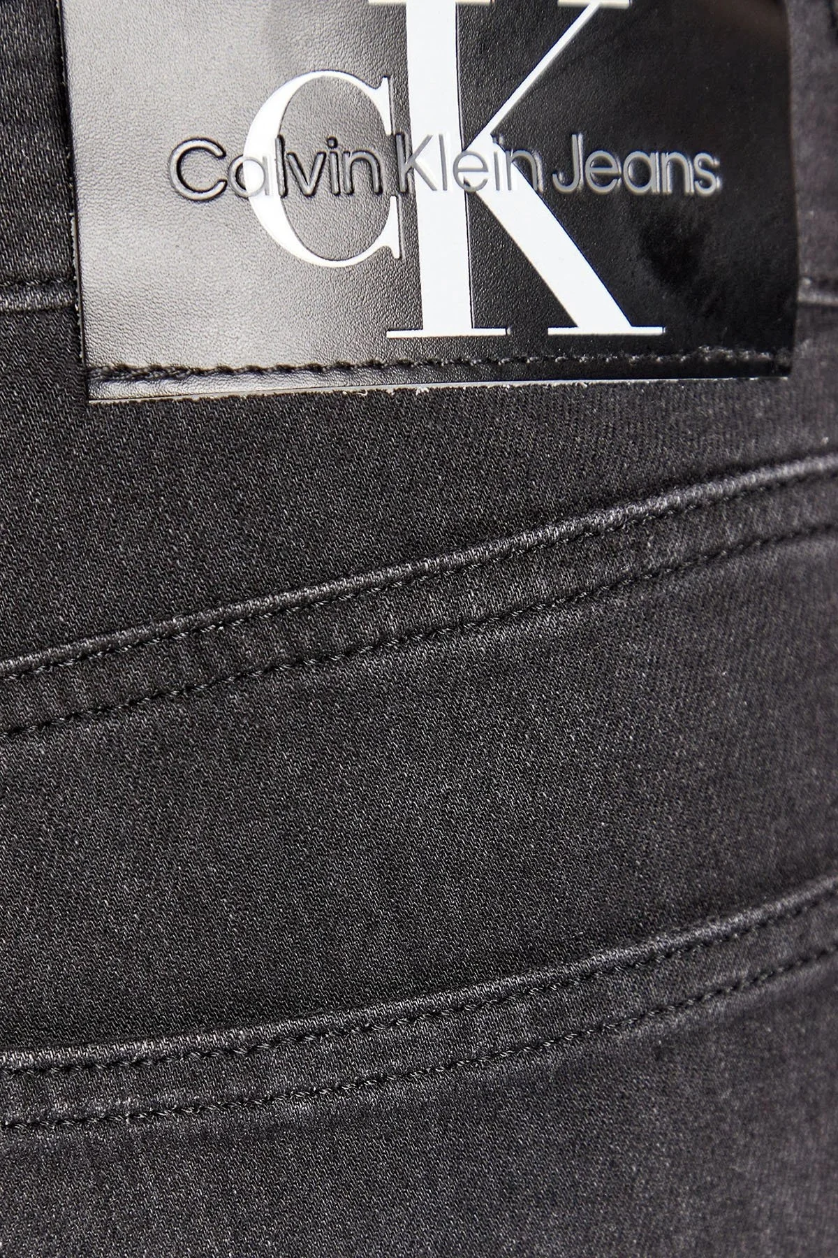 Calvin Klein Pamuklu Düşük Bel Skinny Fit Pantolon Erkek Kot Pantolon J30J322402 1BY SİYAH - 5