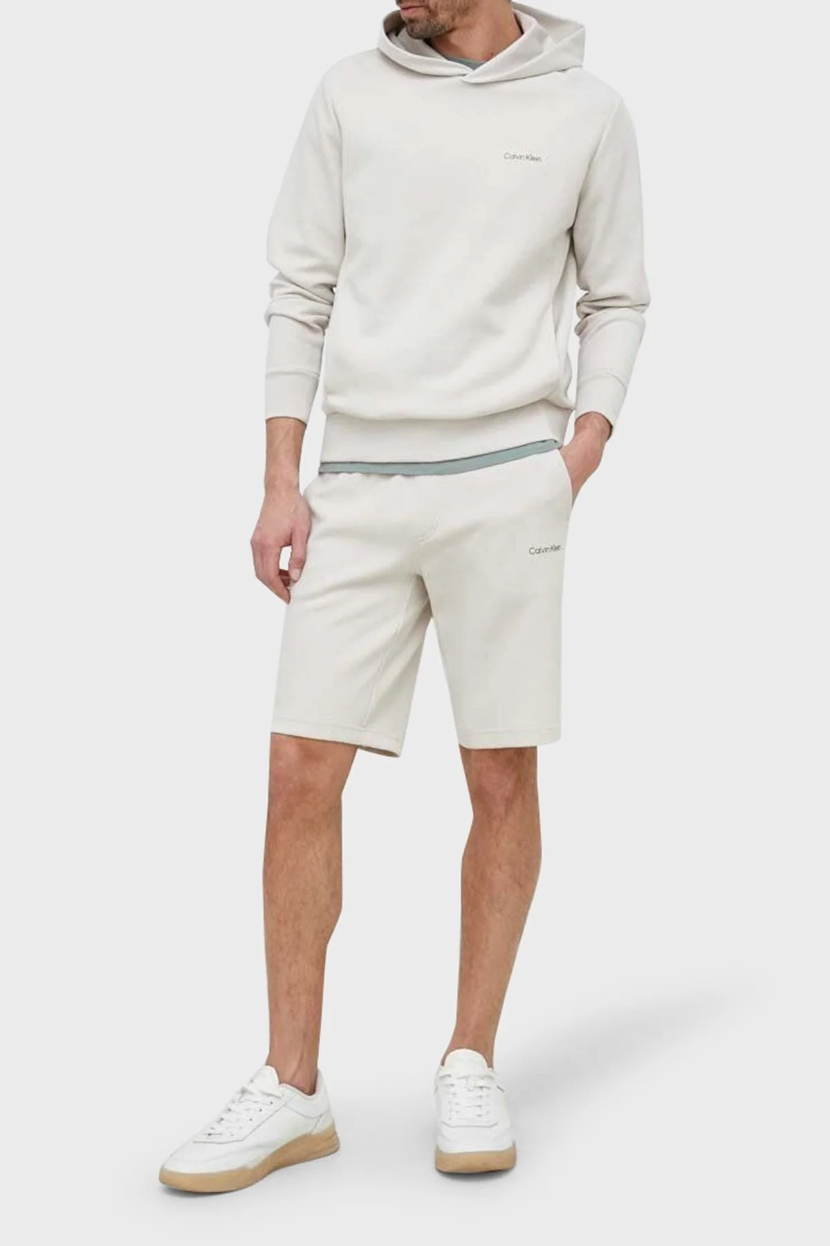 Calvin Klein Pamuklu Elastik Bel Regular Fit K10K111208ACE Erkek Short K10K111208 ACE BEJ - 3