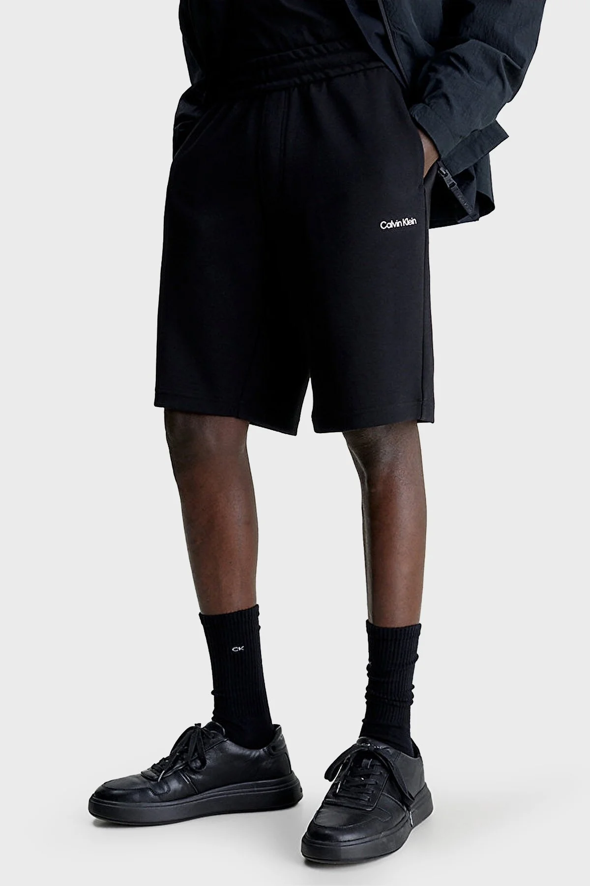 Calvin Klein Pamuklu Elastik Bel Regular Fit K10K111208BEH Erkek Short K10K111208 BEH SİYAH - 1