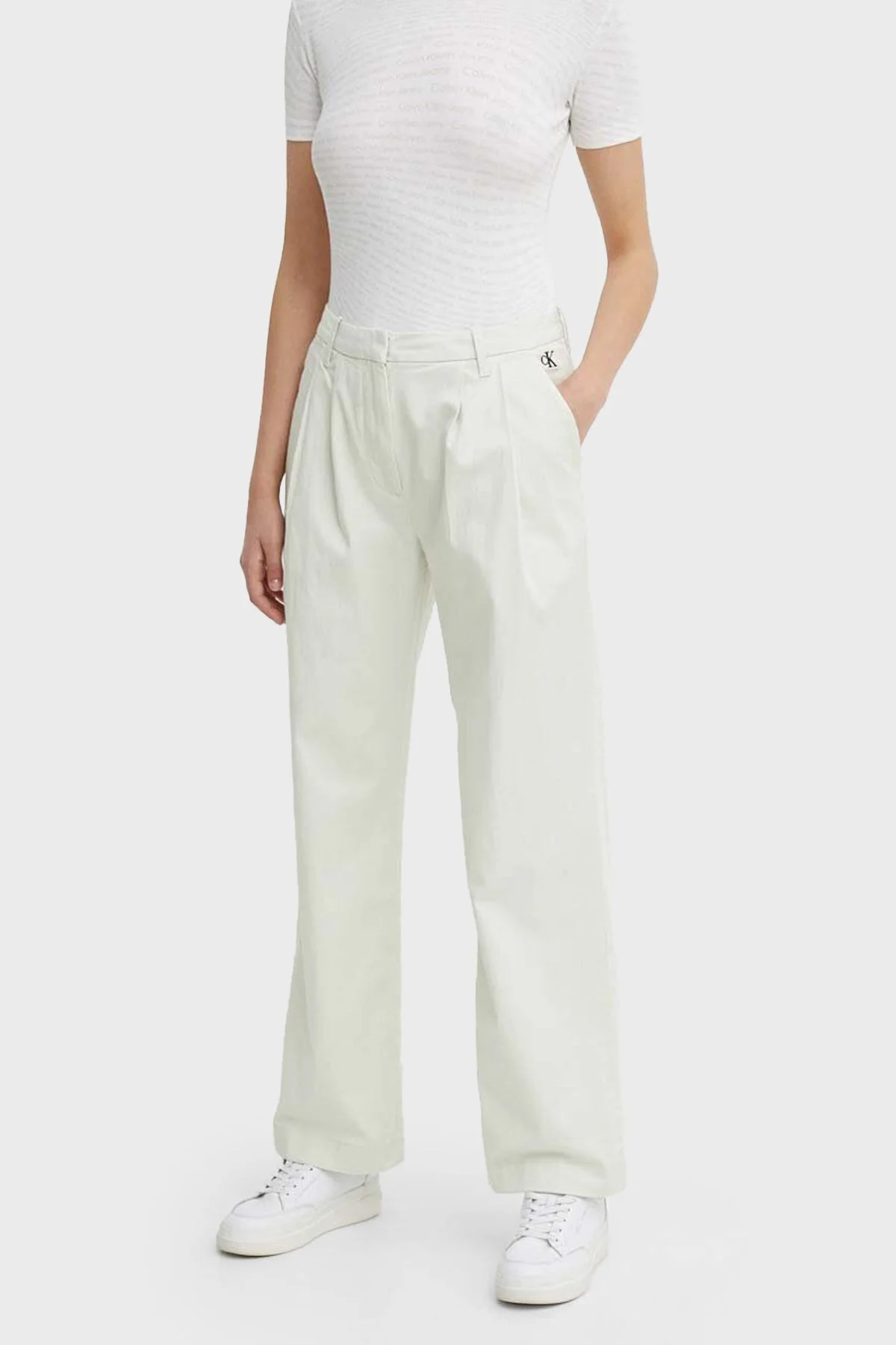 Calvin Klein Pamuklu Esnek Fitilli Kumaş Straight Fit J20J223704CGA Bayan Pantolon J20J223704 CGA BEYAZ - 1