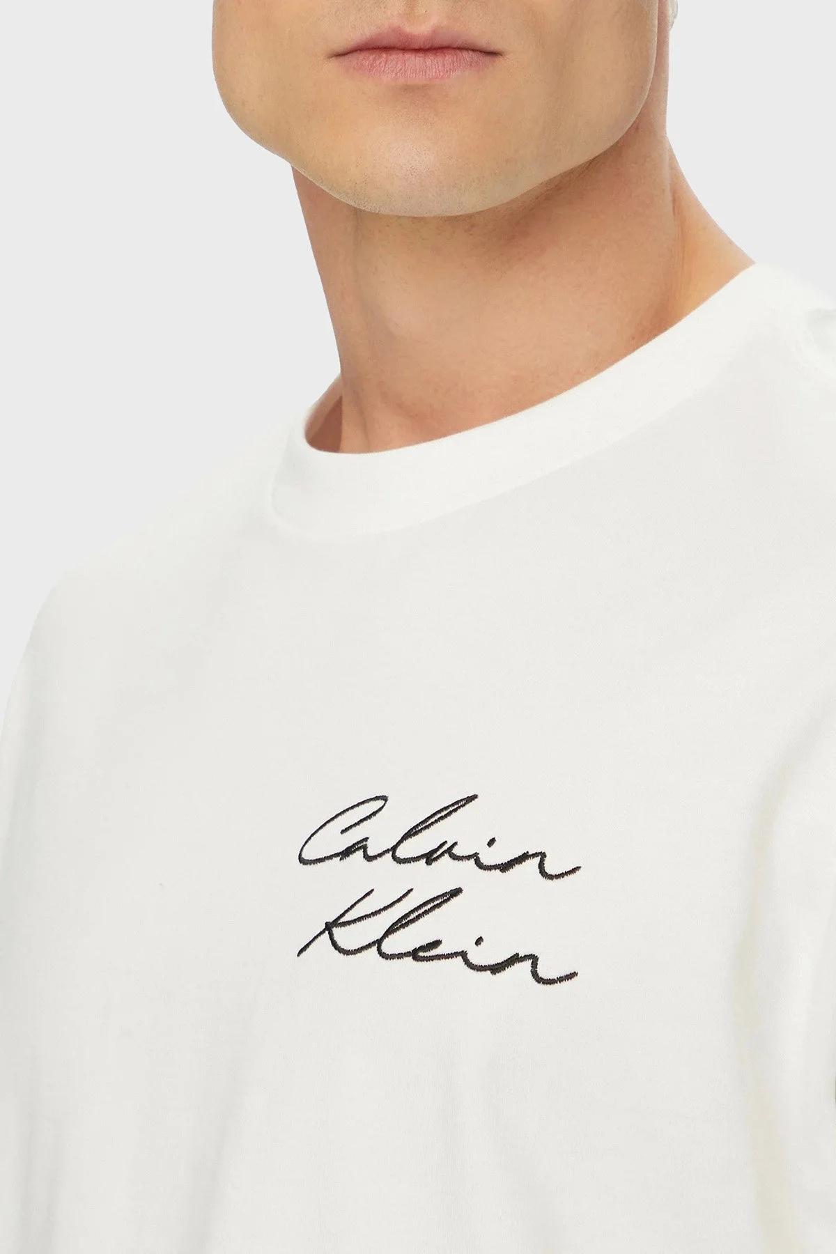 Calvin Klein Pamuklu Grafik Baskılı Regular Fit LV04RE828GYAF Erkek T Shirt LV04RE828G YAF BEYAZ - 5