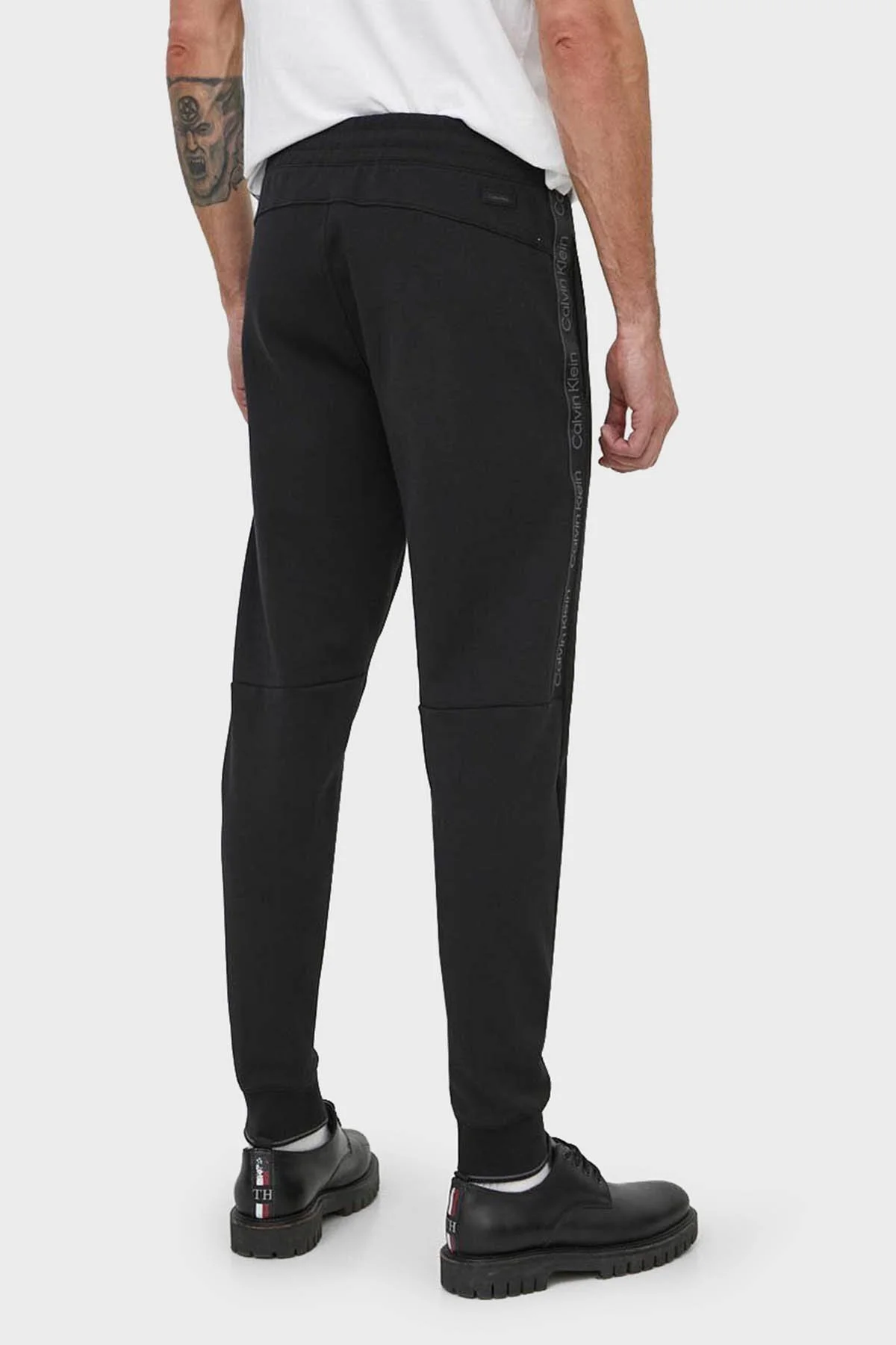 Calvin Klein Pamuklu Jogger Spor K10K112945BEH Erkek Pantolon K10K112945 BEH SİYAH - 3
