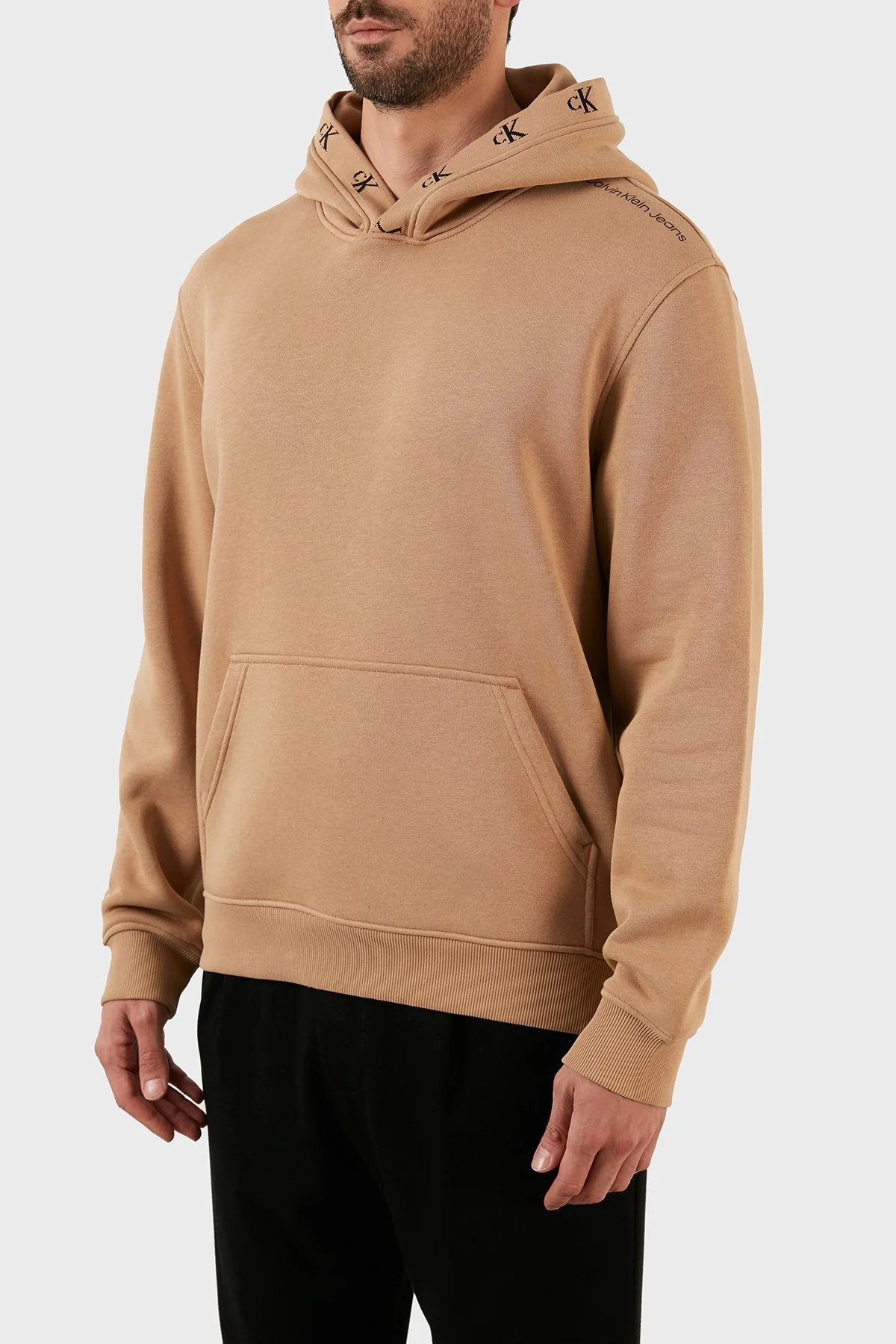 Calvin Klein Pamuklu Logolu Relaxed Fit Kapüşonlu Kanguru Cepli Erkek Sweat J30J321883 GV7 KAHVE - 2