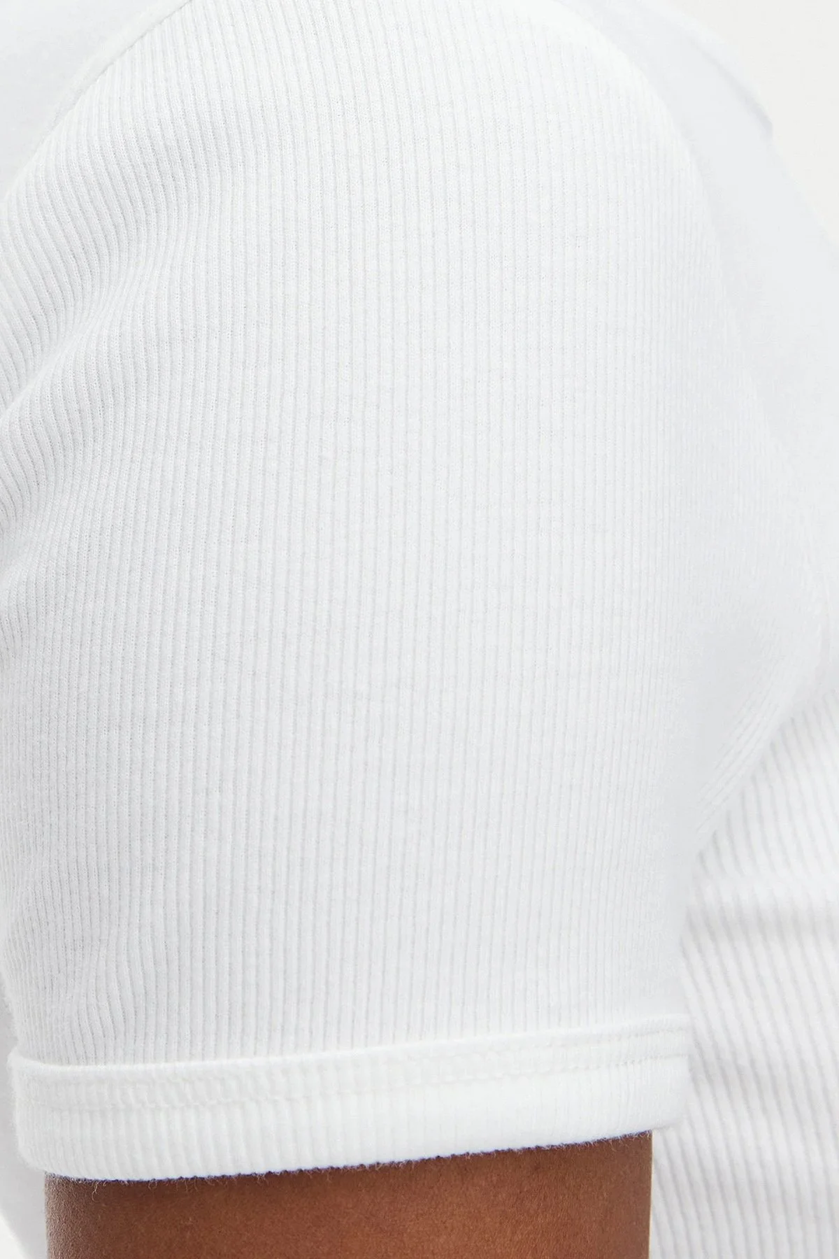 Calvin Klein Pamuklu Logolu Slim Fit Bisiklet Yaka LV047G816GYAF Kadın T Shirt LV047G816G YAF BEYAZ - 5