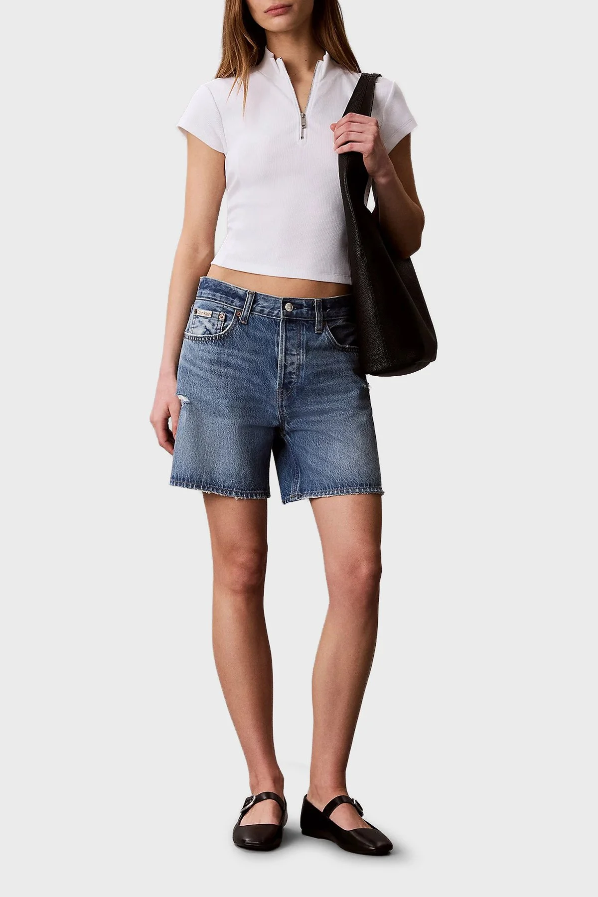 Calvin Klein Pamuklu Logolu Slim Fit Fermuarlı Dik Yaka LV047G240GYAF Kadın Top LV047G240G YAF BEYAZ - 2