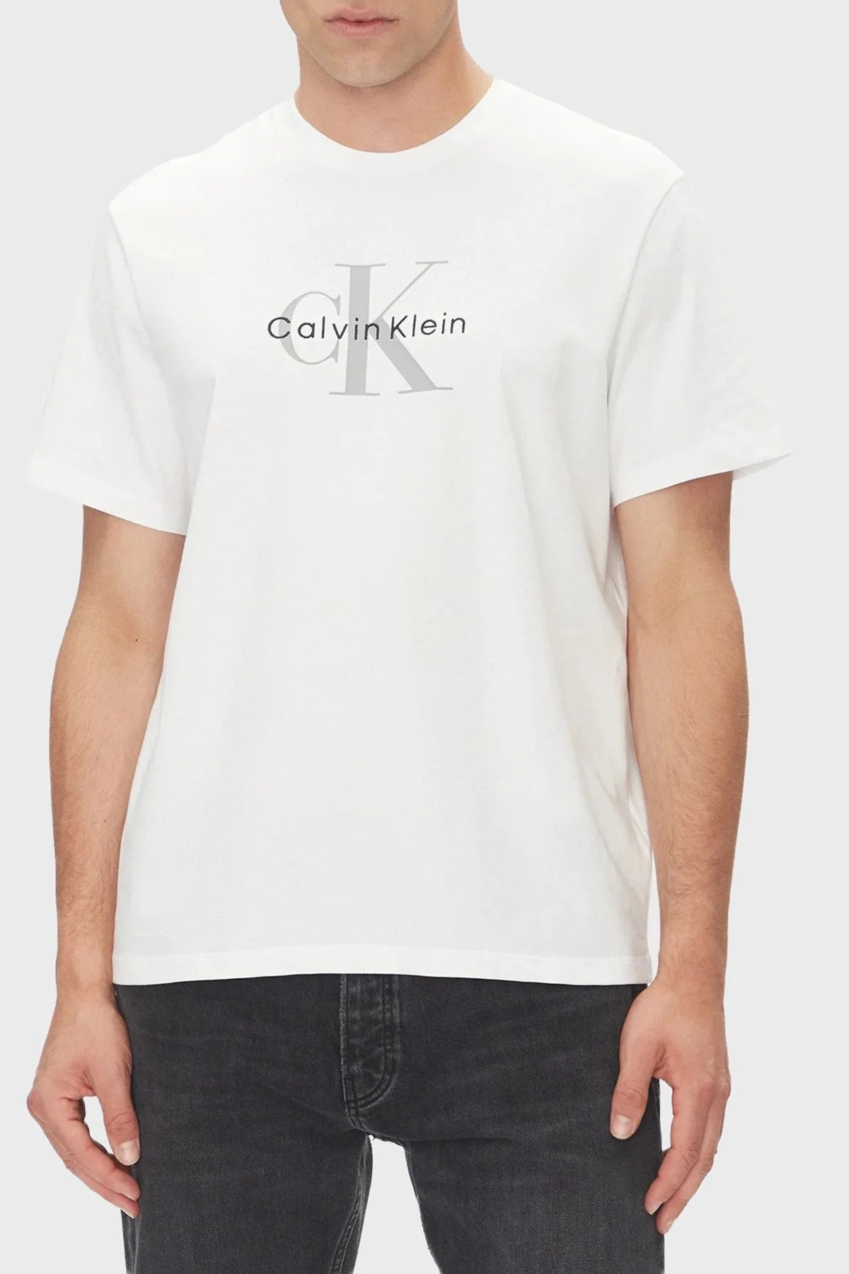 Calvin Klein Pamuklu Loose Fit Bisiklet Yaka Logolu LV04RB862GYAA Erkek T Shirt LV04RB862G YAA BEYAZ - 1