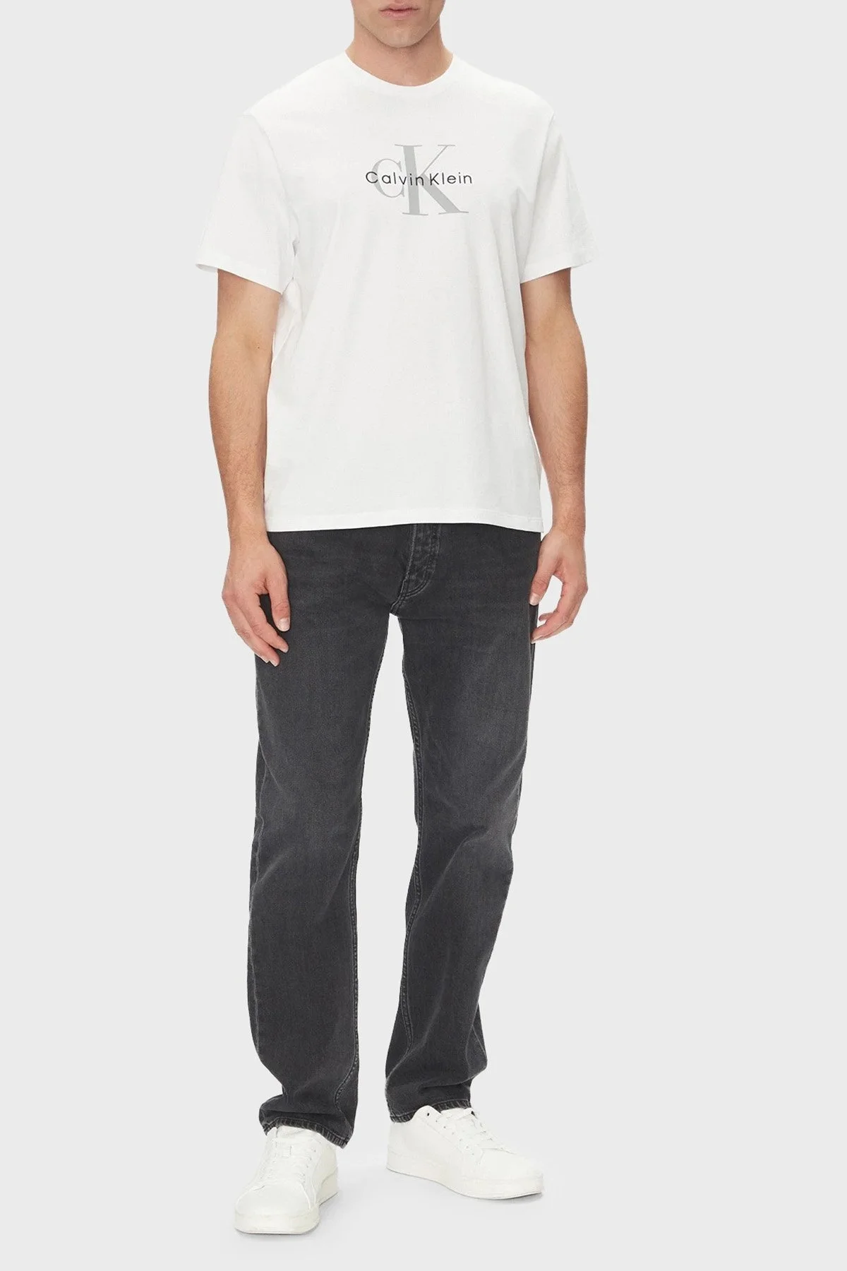 Calvin Klein Pamuklu Loose Fit Bisiklet Yaka Logolu LV04RB862GYAA Erkek T Shirt LV04RB862G YAA BEYAZ - 2