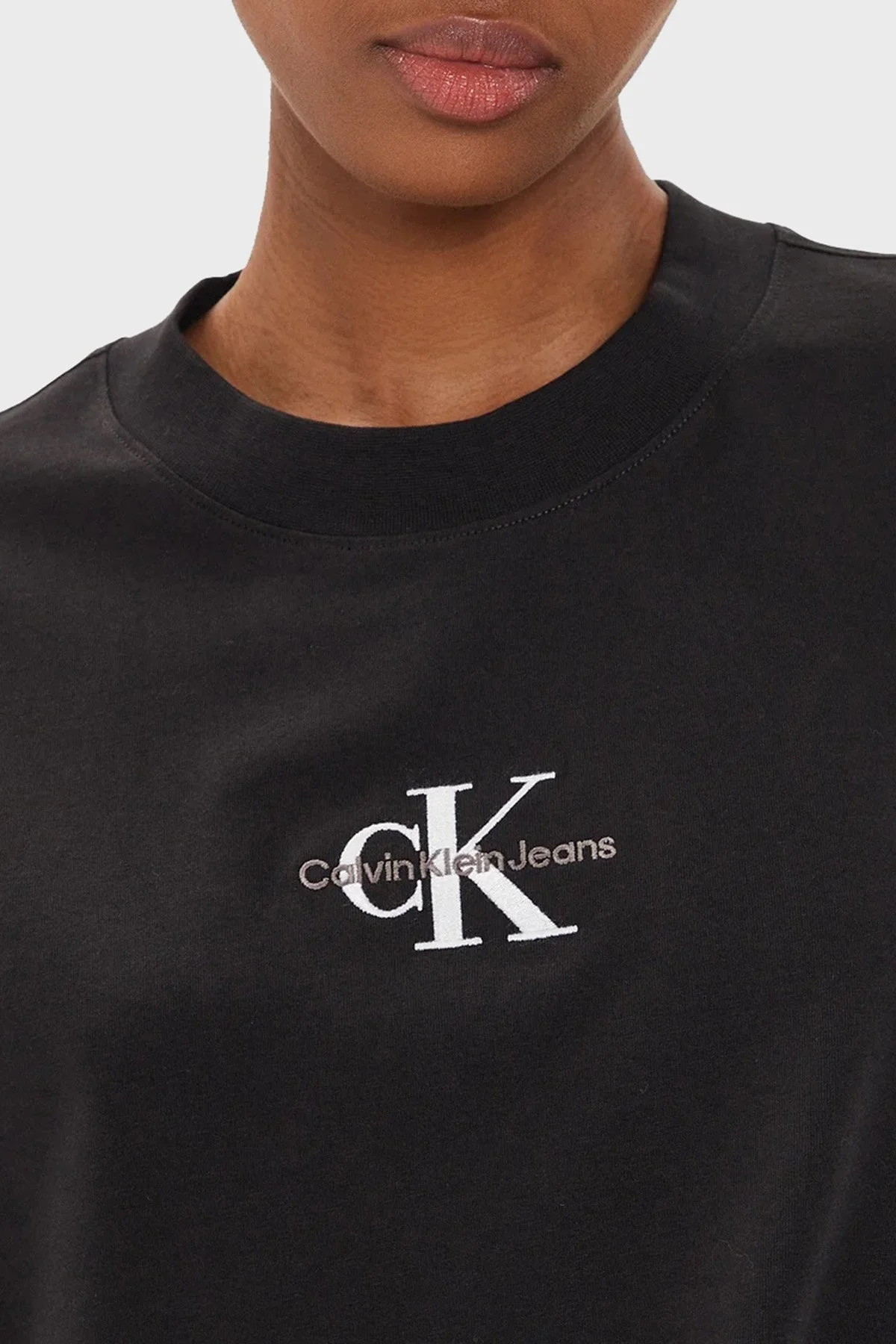 Calvin Klein Pamuklu Loose Fit J20J223561BEH Bayan T Shirt J20J223561 BEH SİYAH - 5