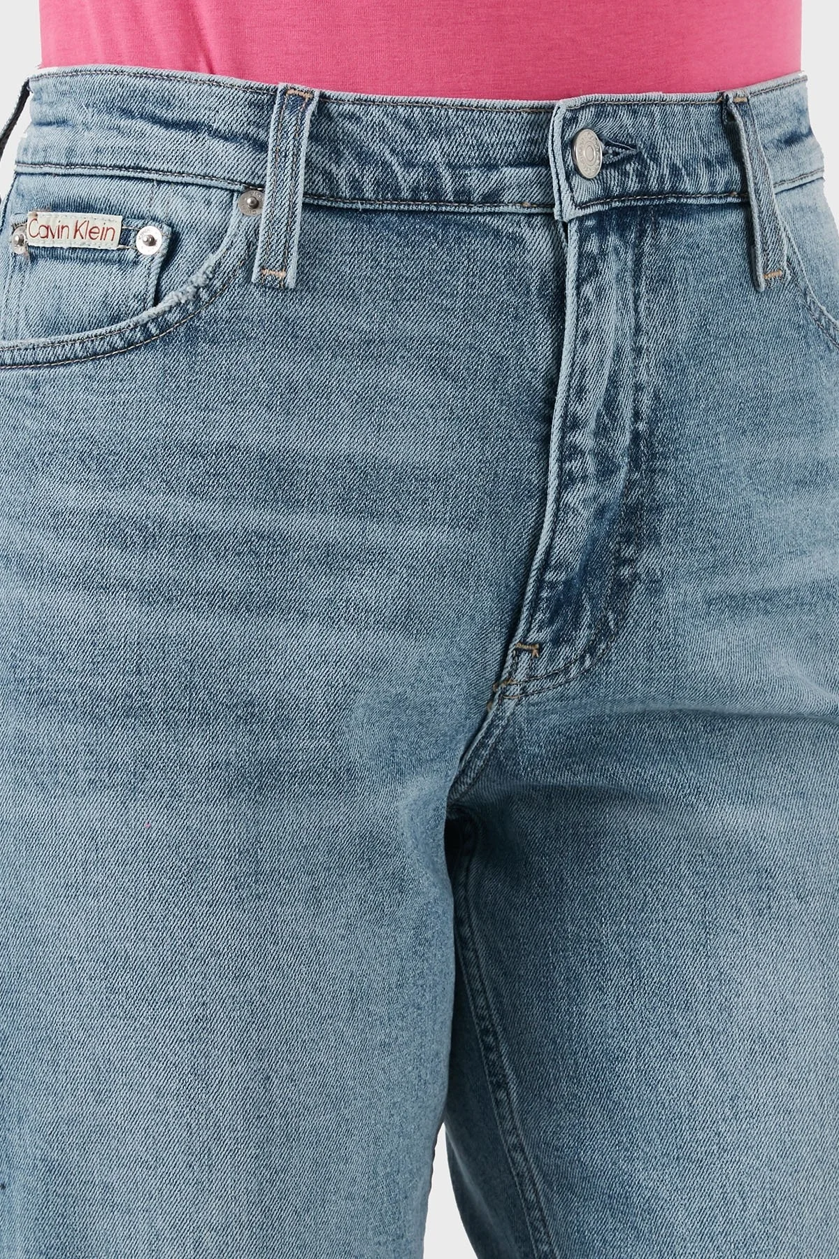 Calvin Klein Pamuklu Mom Fit Yüksek Bel Düz Paça Jeans J20J2245151AA Bayan Kot Pantolon J20J224515 1AA AÇIK MAVİ - 12