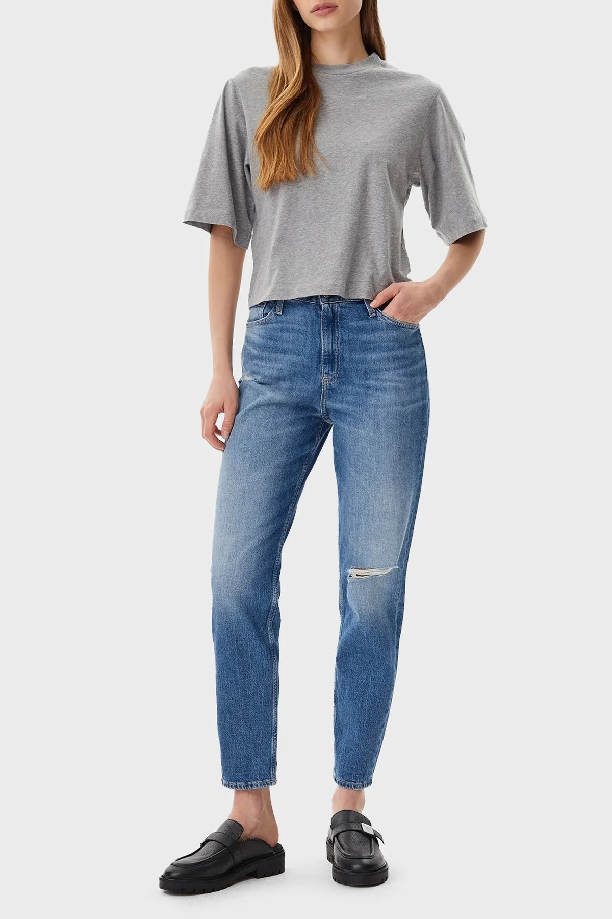 Calvin Klein Pamuklu Mom Fit Yüksek Bel Düz Paça Jeans J20J2251401A4 Bayan Kot Pantolon J20J225140 1A4 MAVİ - 8