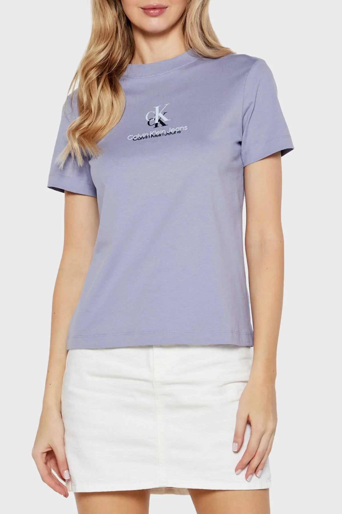 Calvin Klein Pamuklu Monogram Logo Baskılı Regular Fit Bisiklet Yaka J20J225545VFV Bayan T Shirt J20J225545 VFV LİLA - 1