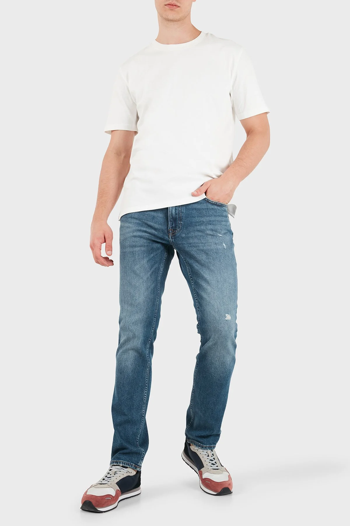 Calvin Klein Pamuklu Normal Bel Düz Paça Jeans LV04RG776GVXZ Erkek Kot Pantolon LV04RG776G VXZ Mavi - 2