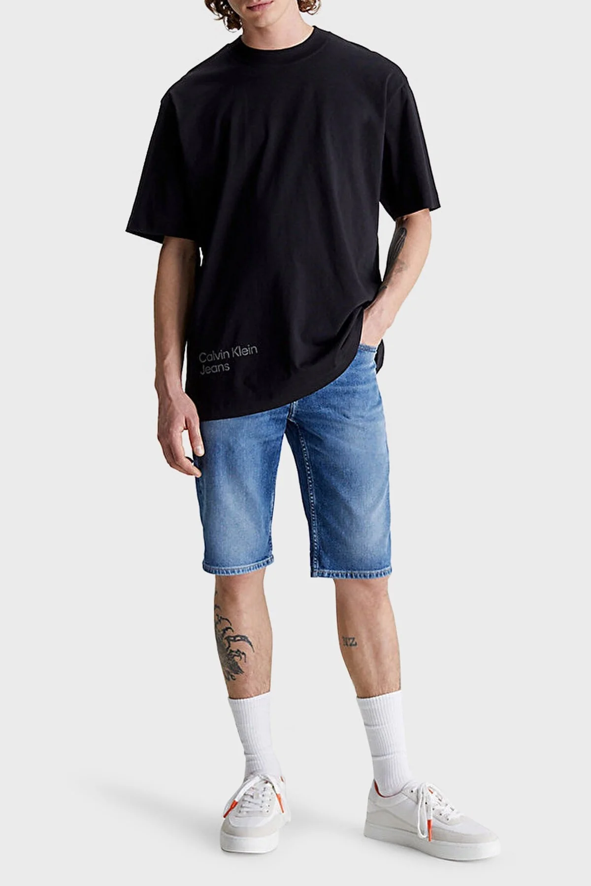 Calvin Klein Pamuklu Normal Bel Slim Fit Denim Erkek Short J30J322784 1A4 MAVİ - 2