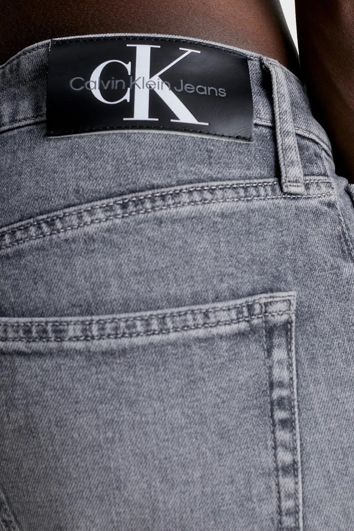 Calvin Klein Jeans Erkek Kot Pantolon J30J323349 1BZ GRİ - 4
