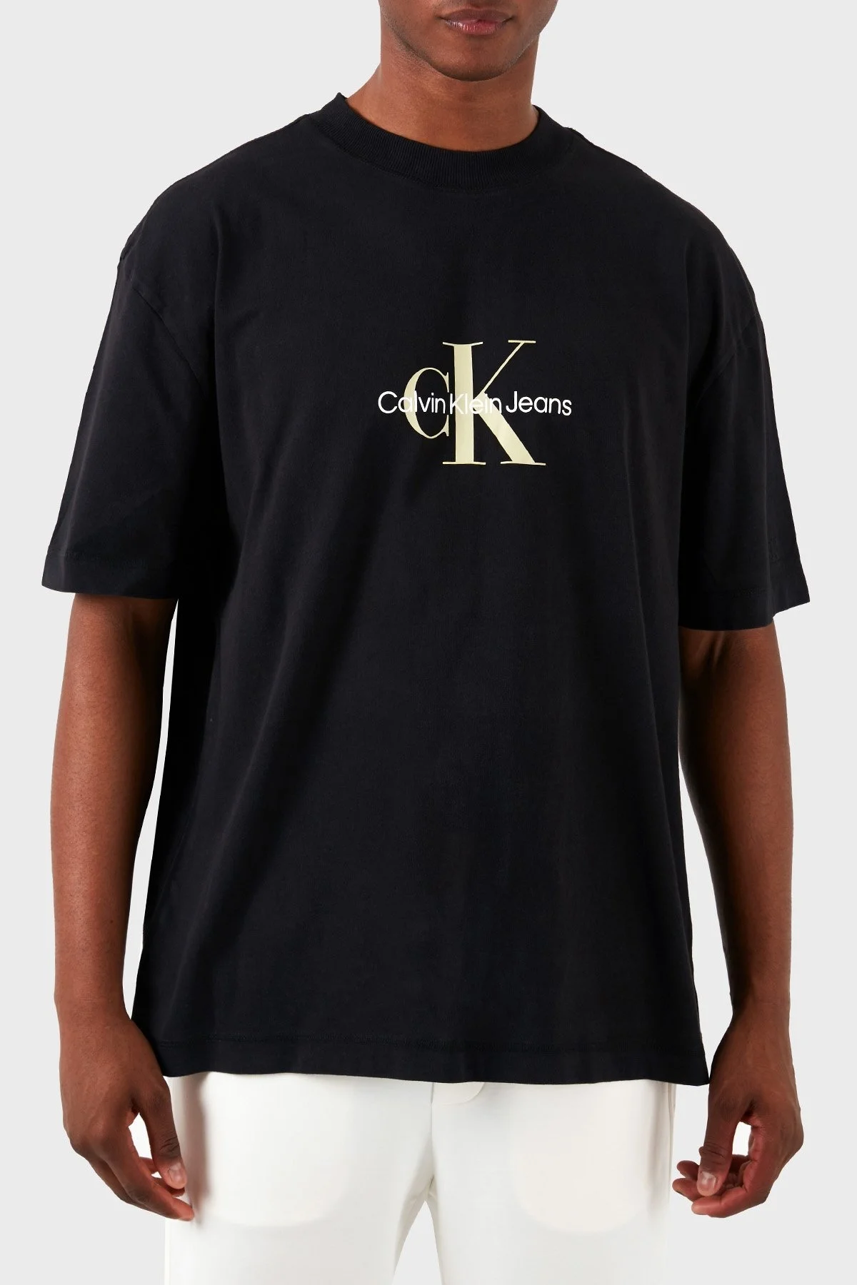 Calvin Klein Pamuklu Oversize Bisiklet Yaka J30J325427BEH Erkek T Shirt J30J325427 BEH SİYAH - 4