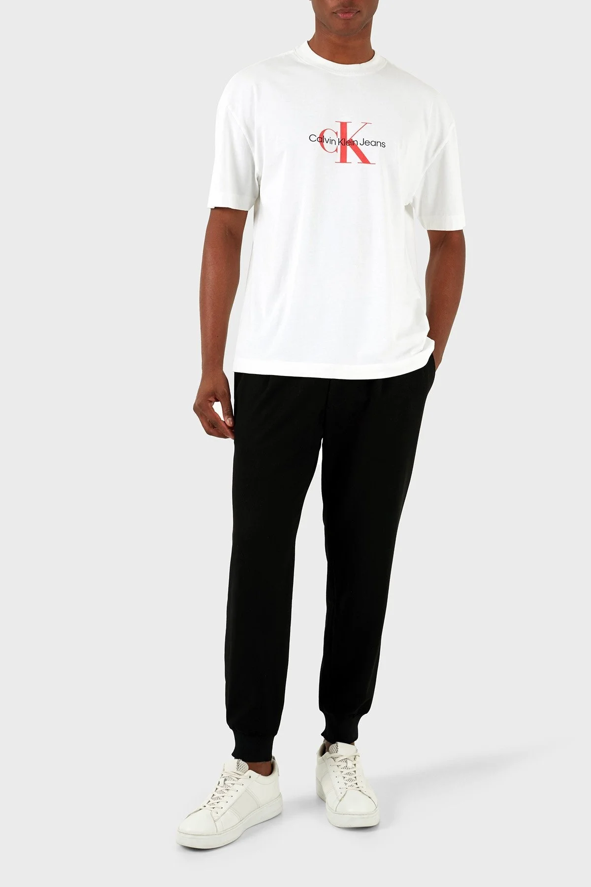 Calvin Klein Pamuklu Oversize Bisiklet Yaka J30J325427YAF Erkek T Shirt J30J325427 YAF BEYAZ - 4