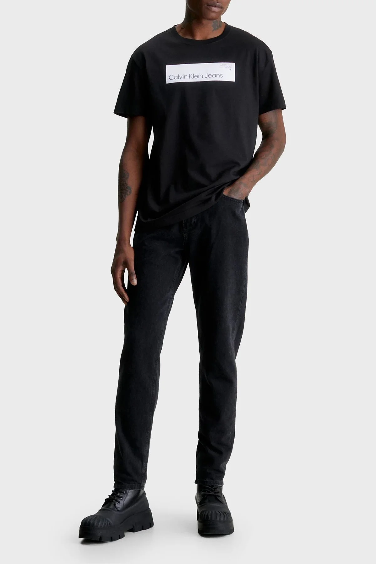 Calvin Klein Pamuklu Oversize Fit Bisiklet Yaka J30J324018BEH Erkek T Shirt J30J324018 BEH SİYAH - 3