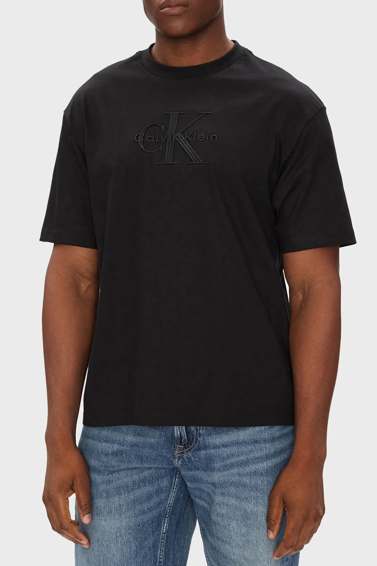 Calvin Klein Pamuklu Oversize Fit Bisiklet Yaka Logolu LV04RB295GUB1 Erkek T Shirt LV04RB295G UB1 SİYAH - 1
