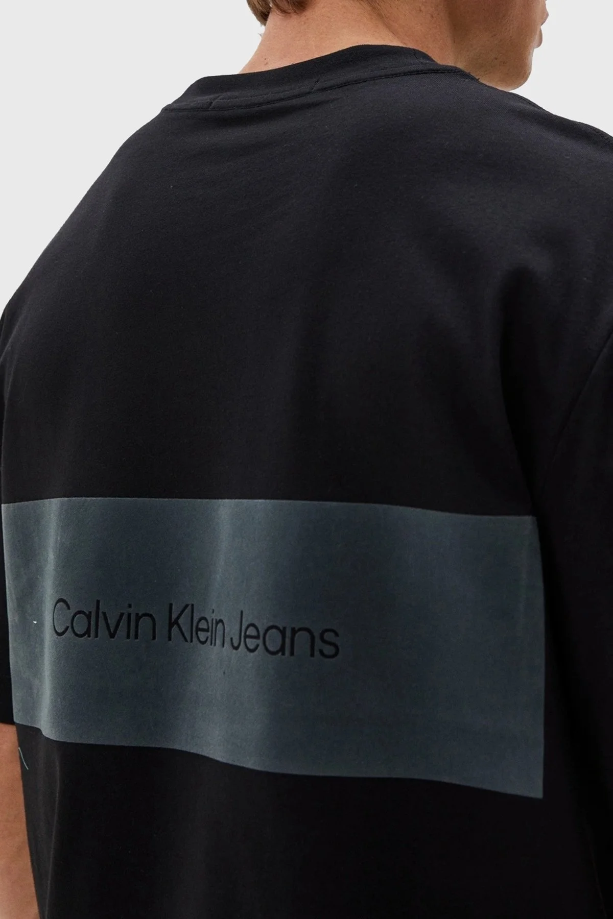 Calvin Klein Pamuklu Oversize J30J325691BEH Erkek T Shirt J30J325691 BEH SİYAH - 4