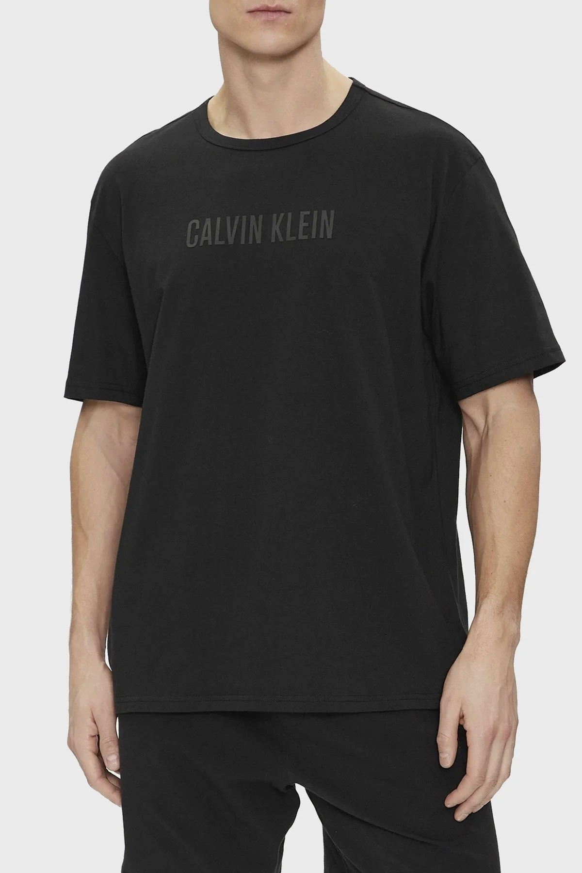 Calvin Klein Pamuklu Regular Fit Bisiklet Yaka 000NM2567EUB1 Erkek T Shirt 000NM2567E UB1 SİYAH - 1