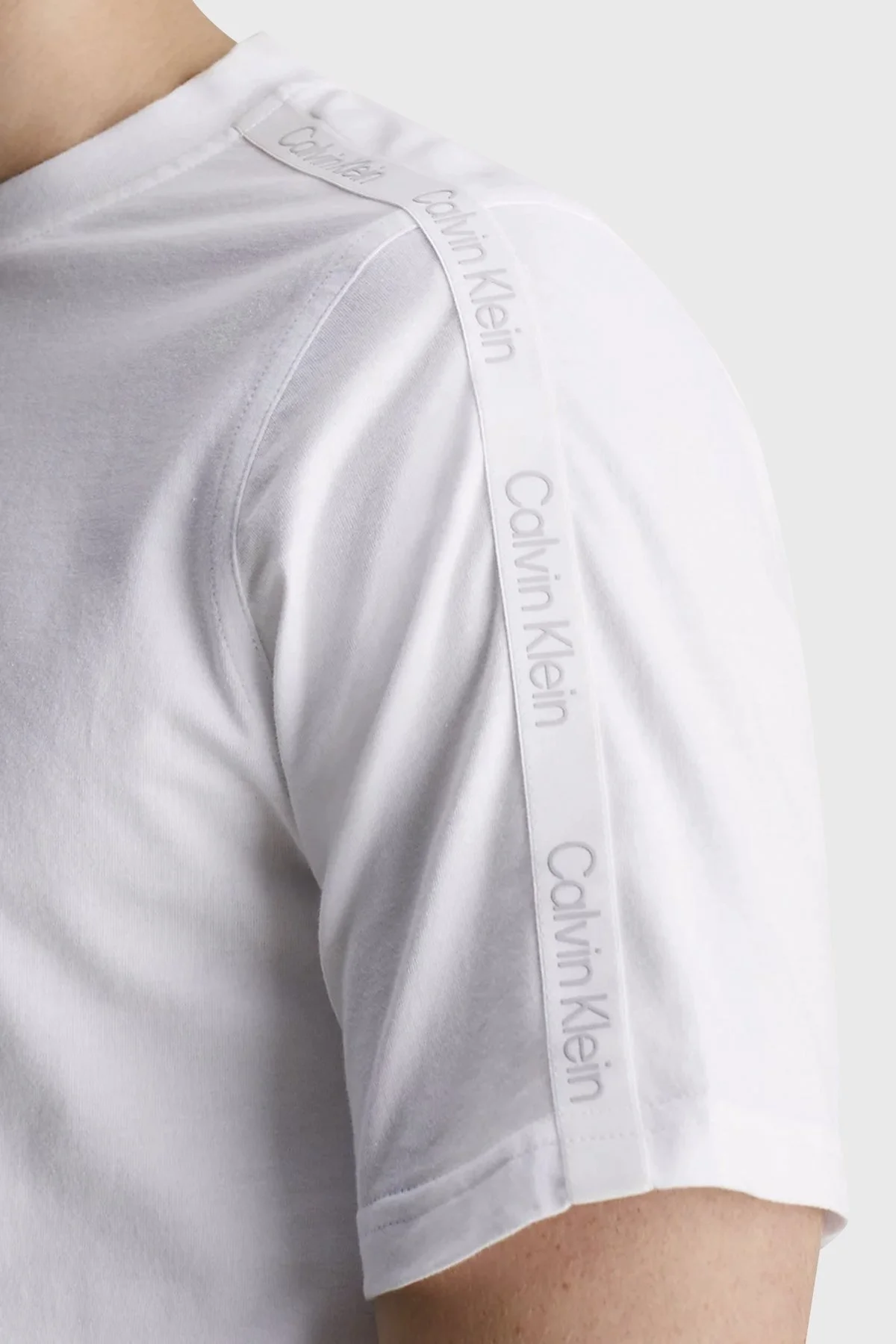 Calvin Klein Pamuklu Regular Fit Bisiklet Yaka 00GMS4K187YAA Erkek T Shirt 00GMS4K187 YAA BEYAZ - 4