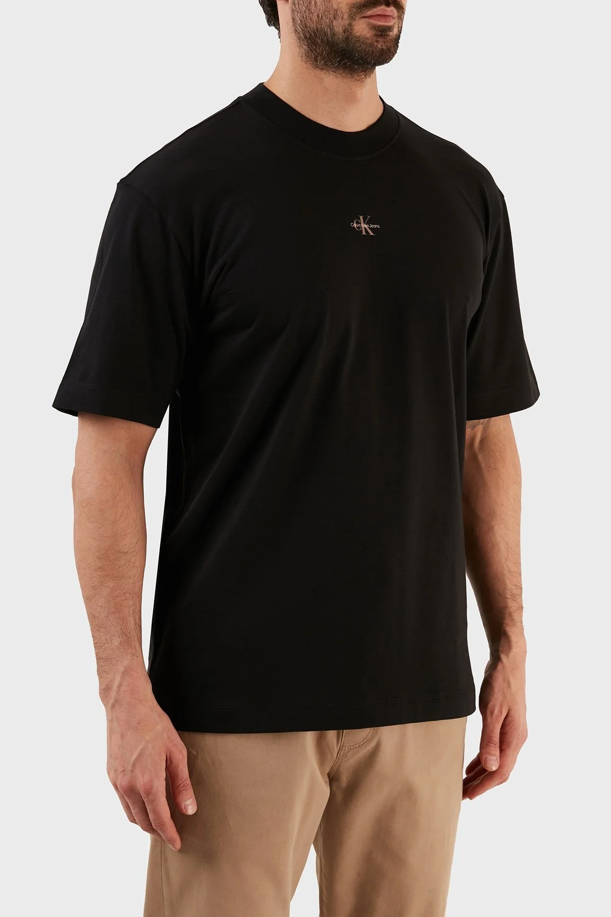 Calvin Klein Pamuklu Regular Fit Bisiklet Yaka Erkek T Shirt J30J322507 BEH SİYAH - 3