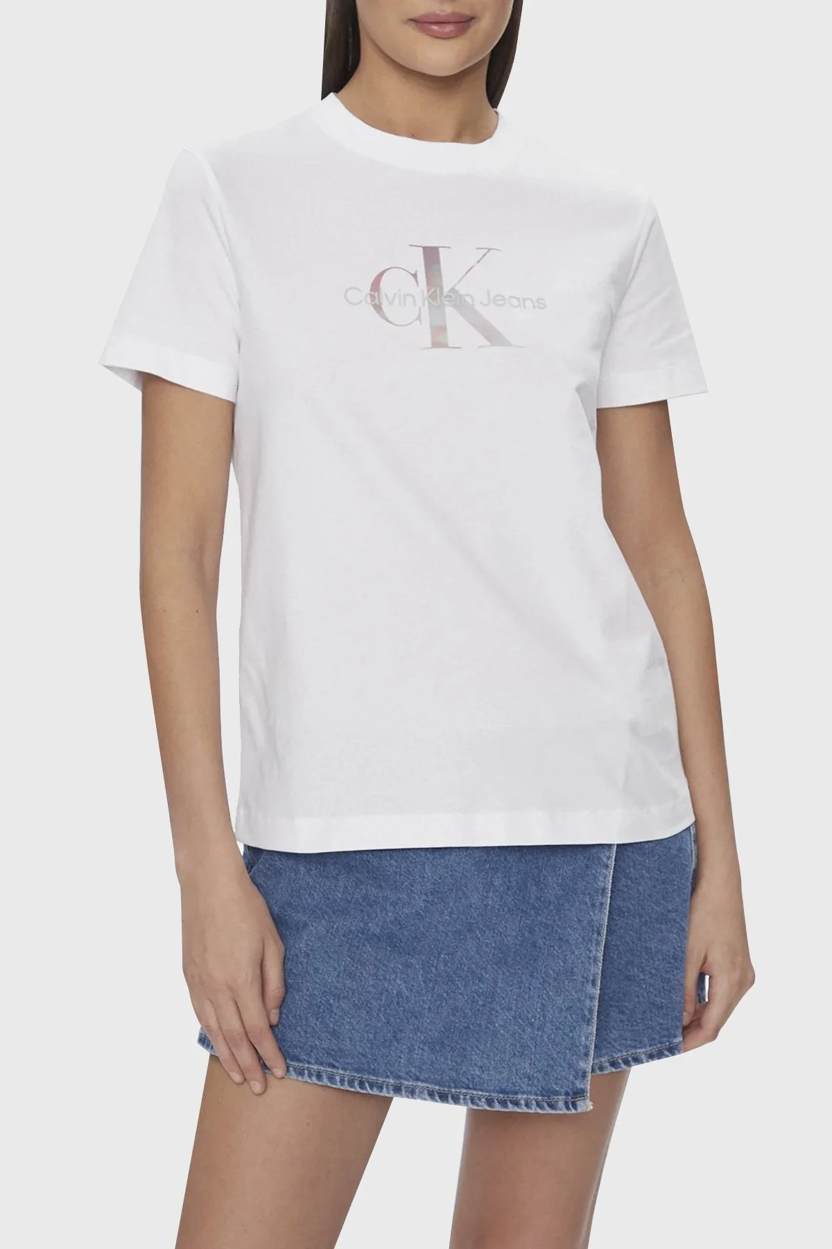 Calvin Klein Pamuklu Regular Fit Bisiklet Yaka J20J223264YAF Bayan T Shirt J20J223264 YAF BEYAZ - 1